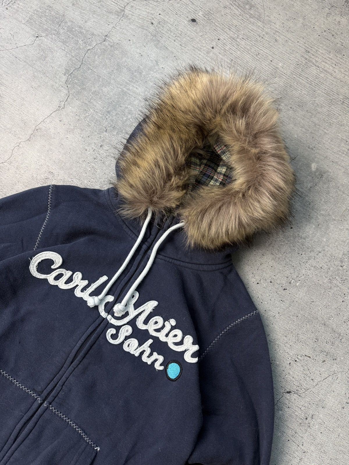 Beauty Beast Japanese Vintage Y2K ifsixwasnine Style Fur Hood Zip Hoodie Size US S / EU 44-46 / 1 - 3 Thumbnail