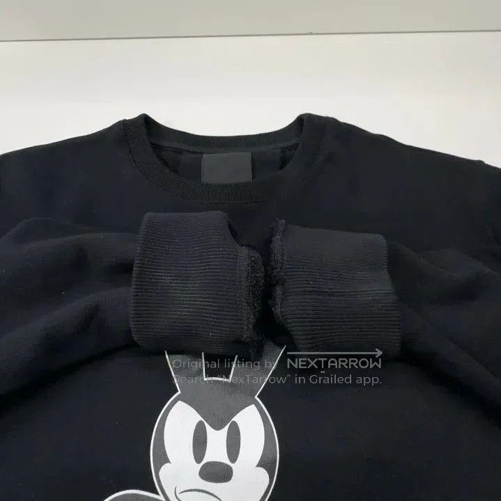 Givenchy Givenchy x Disney Cartoon Logo Print Long-Sleeve T-Shirt. Size US L / EU 52-54 / 3 - 8 Thumbnail