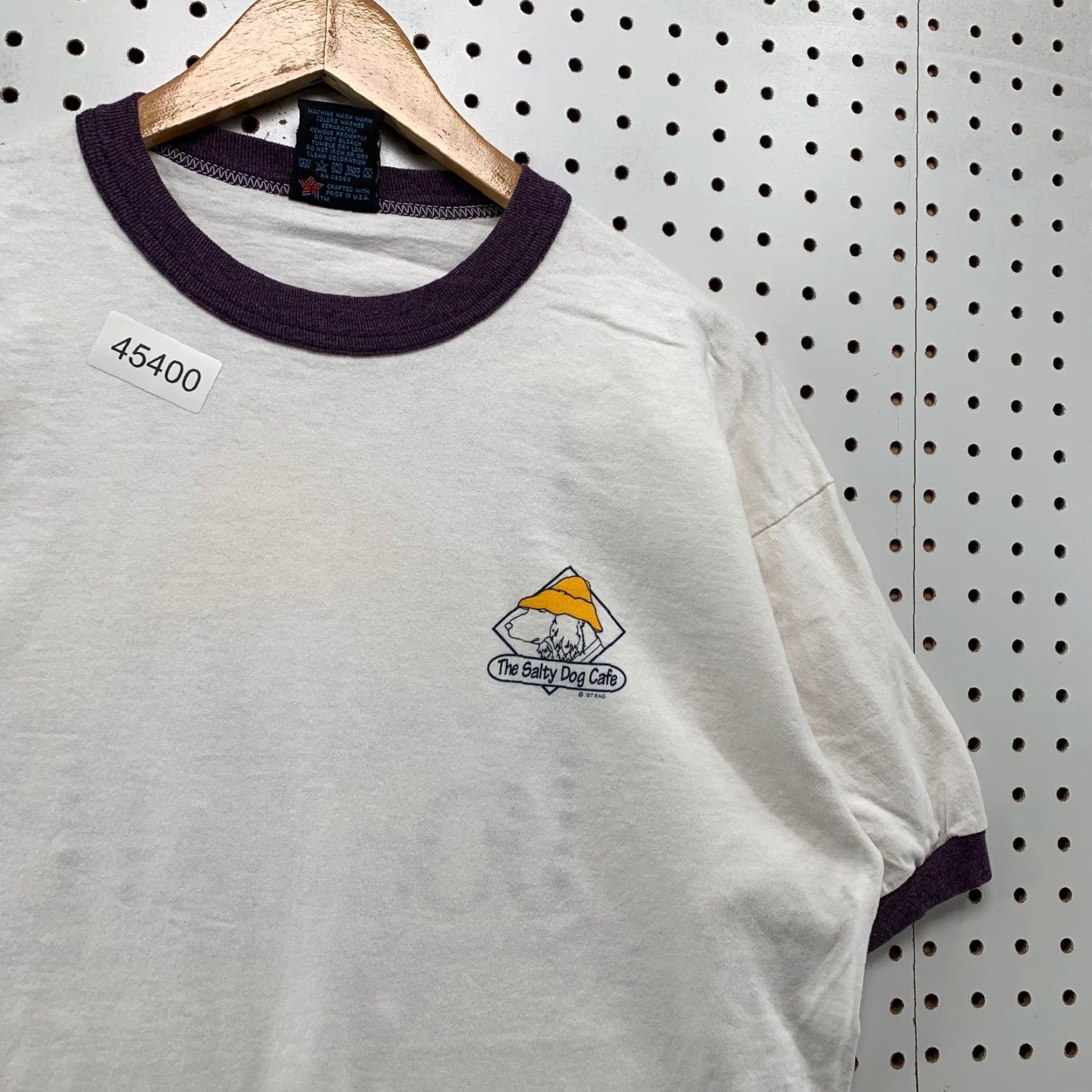 Soffe VINTAGE Salty Dog Cafe Shirt mens L White 80s Ringer Hilton Head 1987 Ringer Soffe Shirt Mens White 80s USA Size US L / EU 52-54 / 3 - 4 Thumbnail