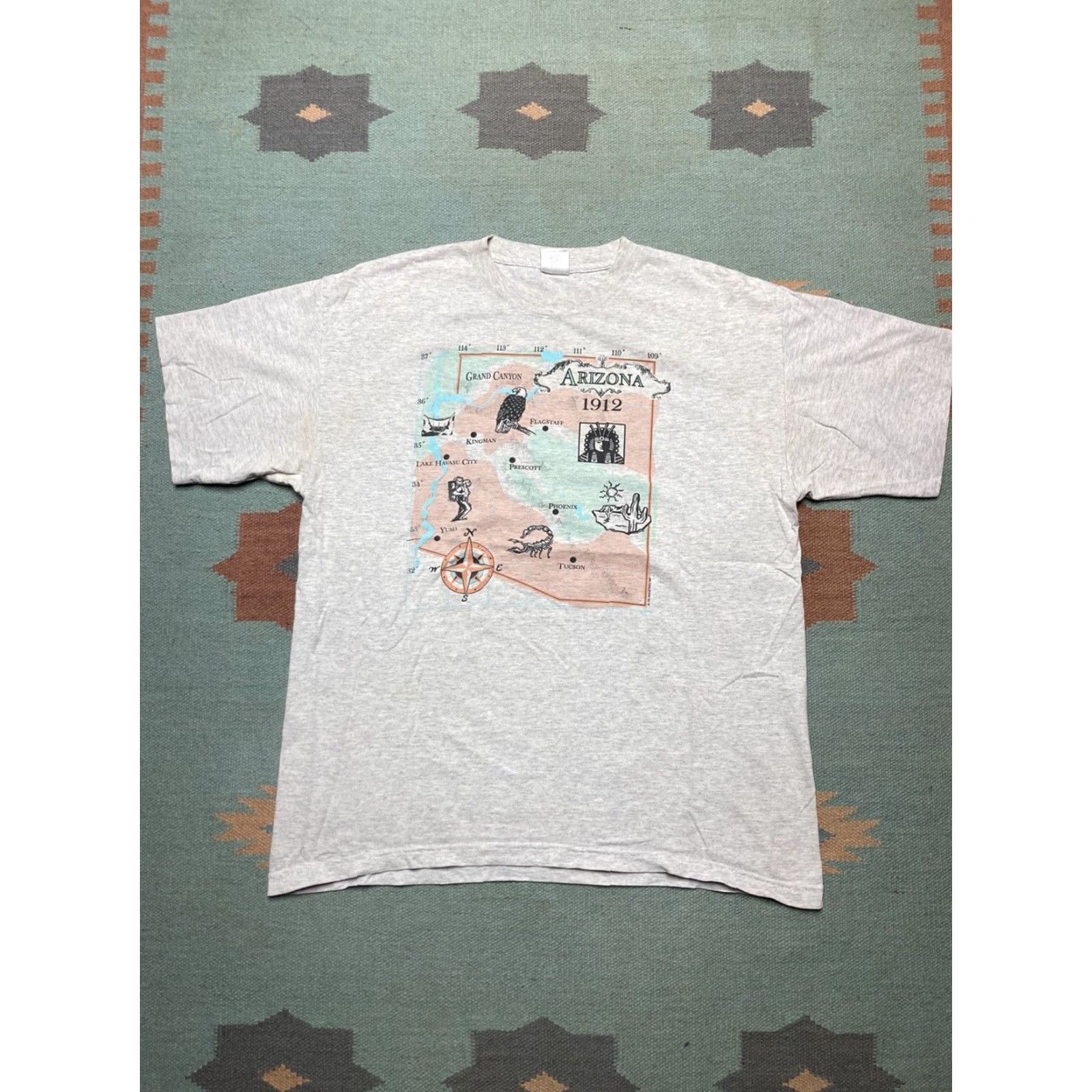 Vintage VINTAGE 90s graphic T-Shirt Arizona state map Grand Canyon eagle hiking Men XL Gray Size US XL / EU 56 / 4 - 2 Thumbnail