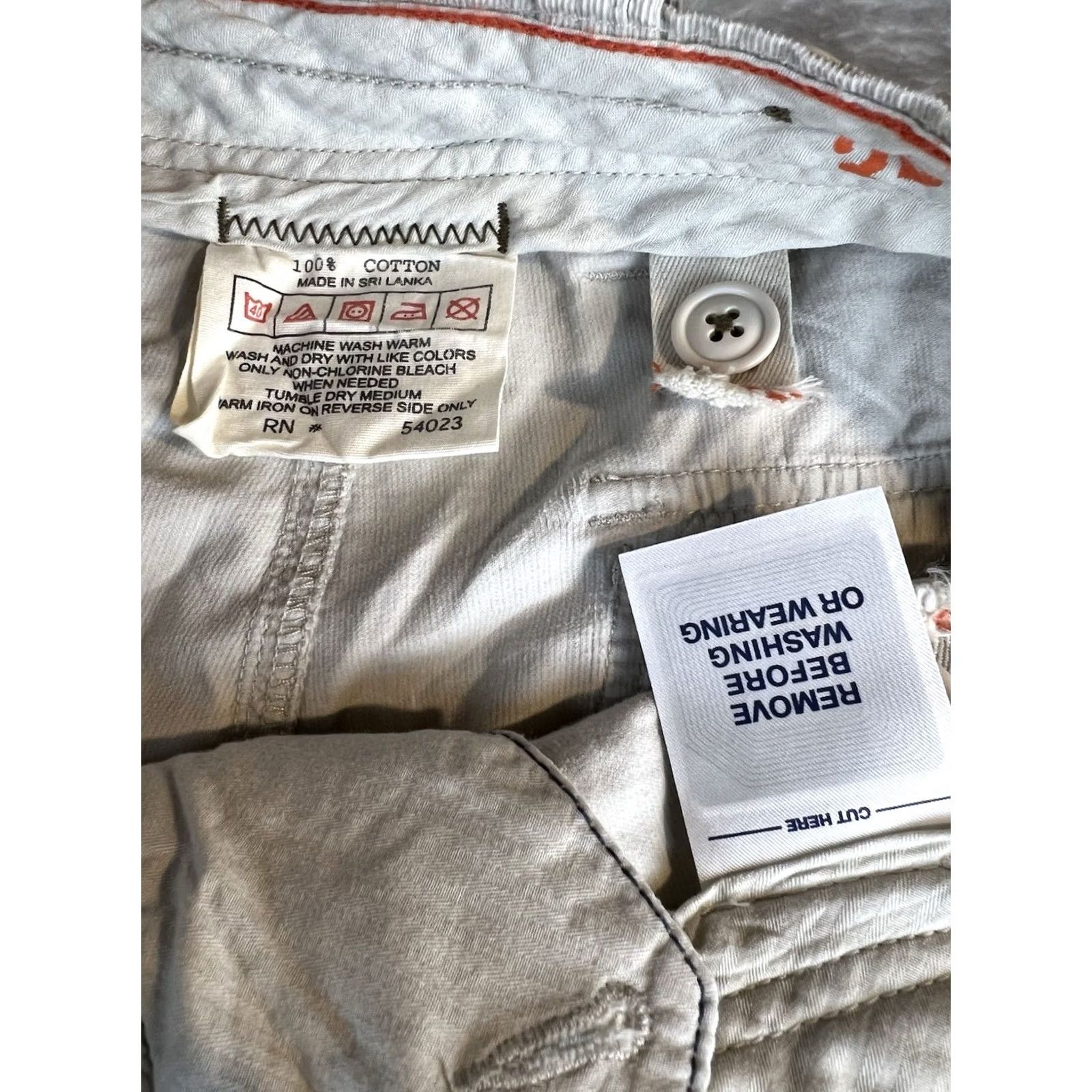 Gap VINTAGE Gap Corduroy Paratrooper Cargo Pants Mens 35x32 Cream White 90s Skater Cargo Pants Mens White Size US 35 - 6 Thumbnail
