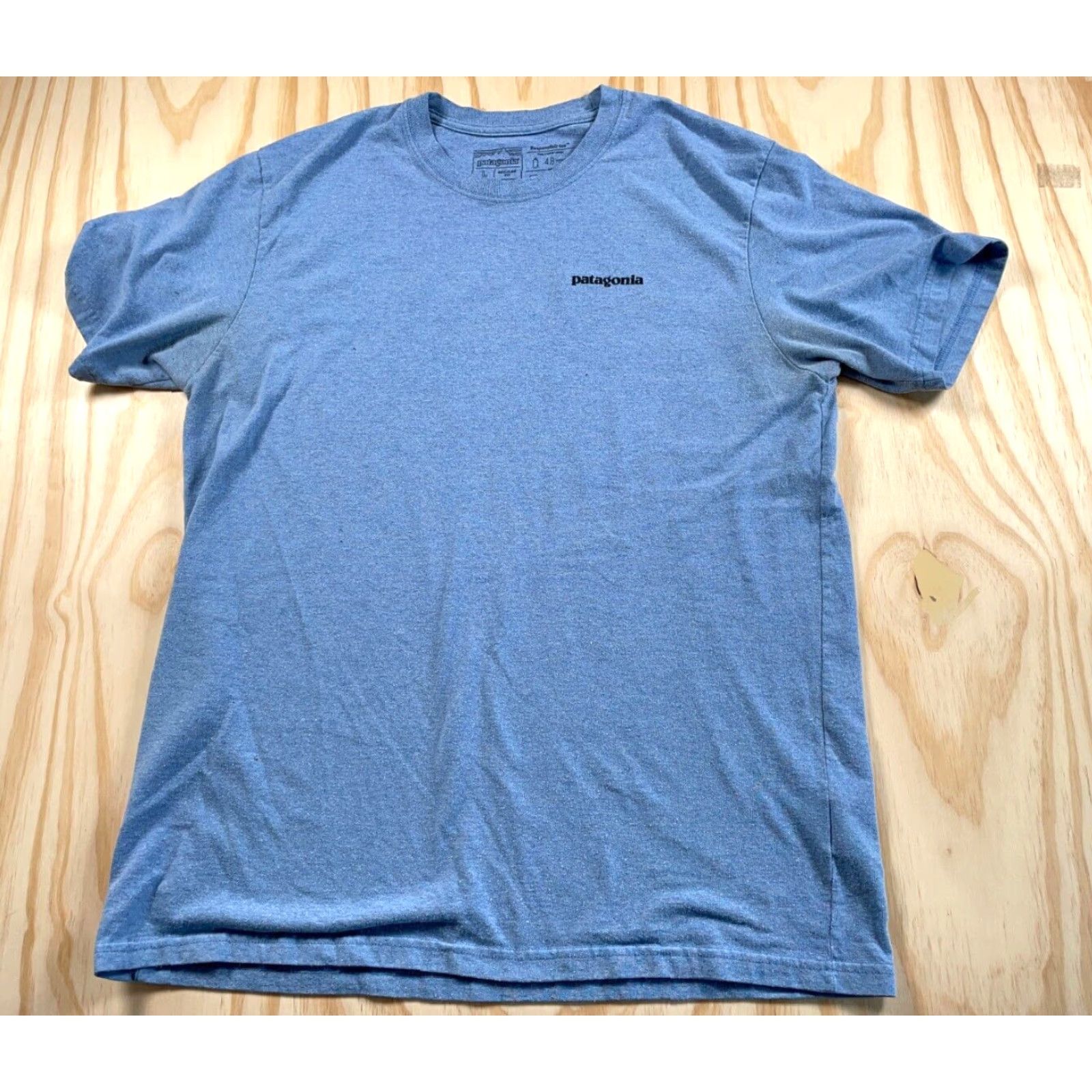 Patagonia Patagonia Logo Print T-Shirt Large Blue Regular Fit Double-Sided Adult Men Cotton Polyester Jersey Size US L / EU 52-54 / 3 - 2 Thumbnail