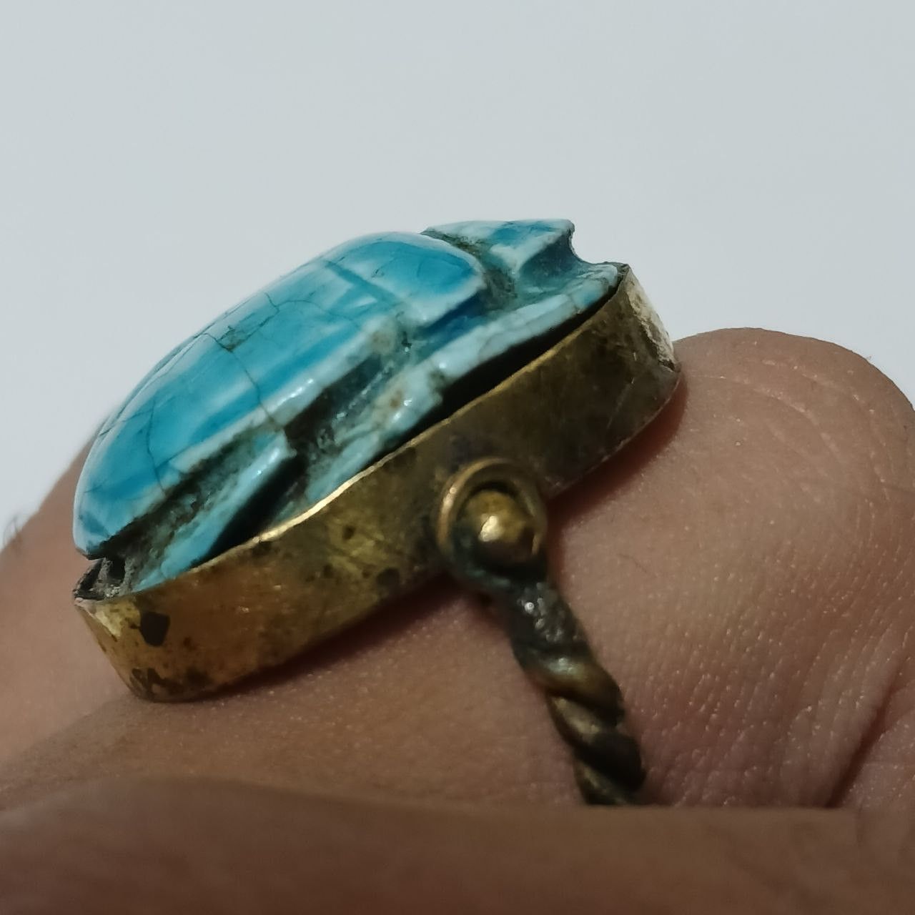 Other Vintage brass scarab ring with turquoise Egyptian piece Size ONE SIZE - 6 Thumbnail