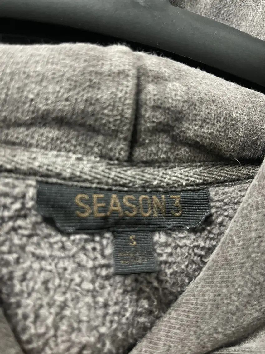 Yeezy Yeezy Season 3 Hoodie Onyx Size US S / EU 44-46 / 1 - 5 Thumbnail