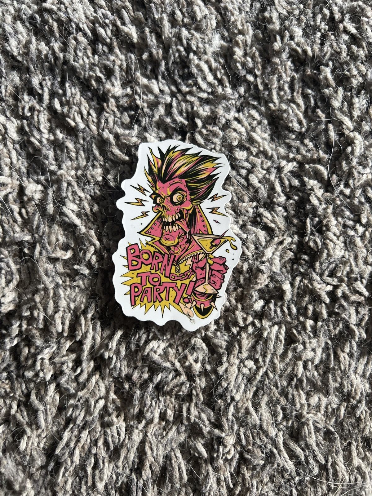 Hypebeast × Vintage Born To Party! Sticker Size ONE SIZE - 1 Thumbnail