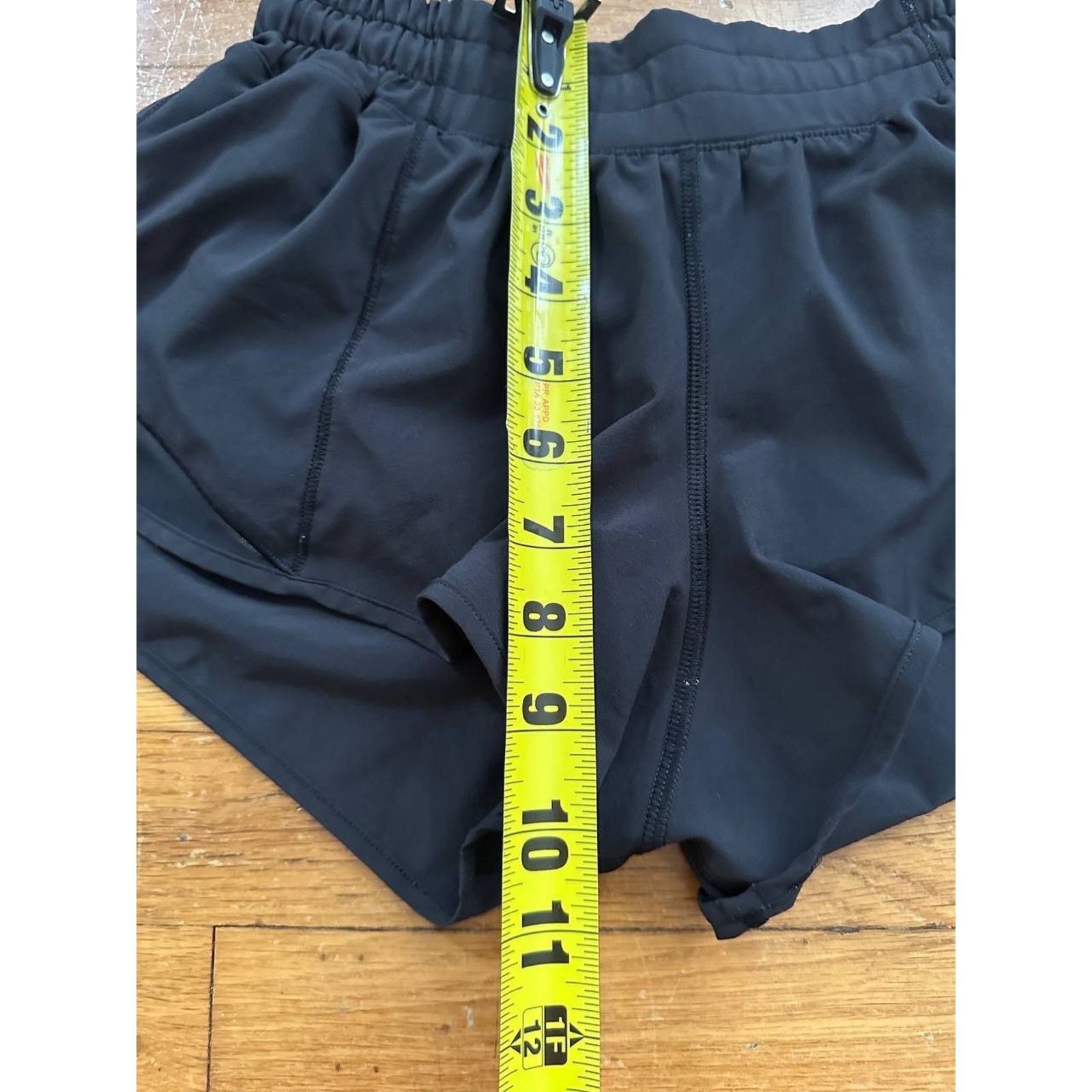 Lululemon Lululemon Blue Shorts Swift Reflective Pocket S A000981 Size 26" / US 2 / IT 38 - 8 Thumbnail