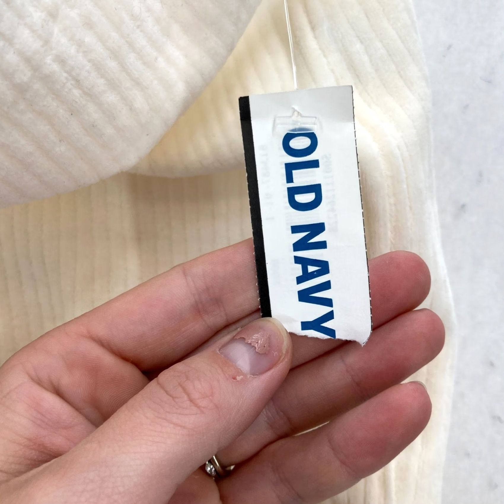 Old Navy Old Navy Active Pull On Flared Leg Pants Women L Beige Corduroy NWT Ribbed Narrow Size 36" / US 14 / IT 50 - 5 Thumbnail