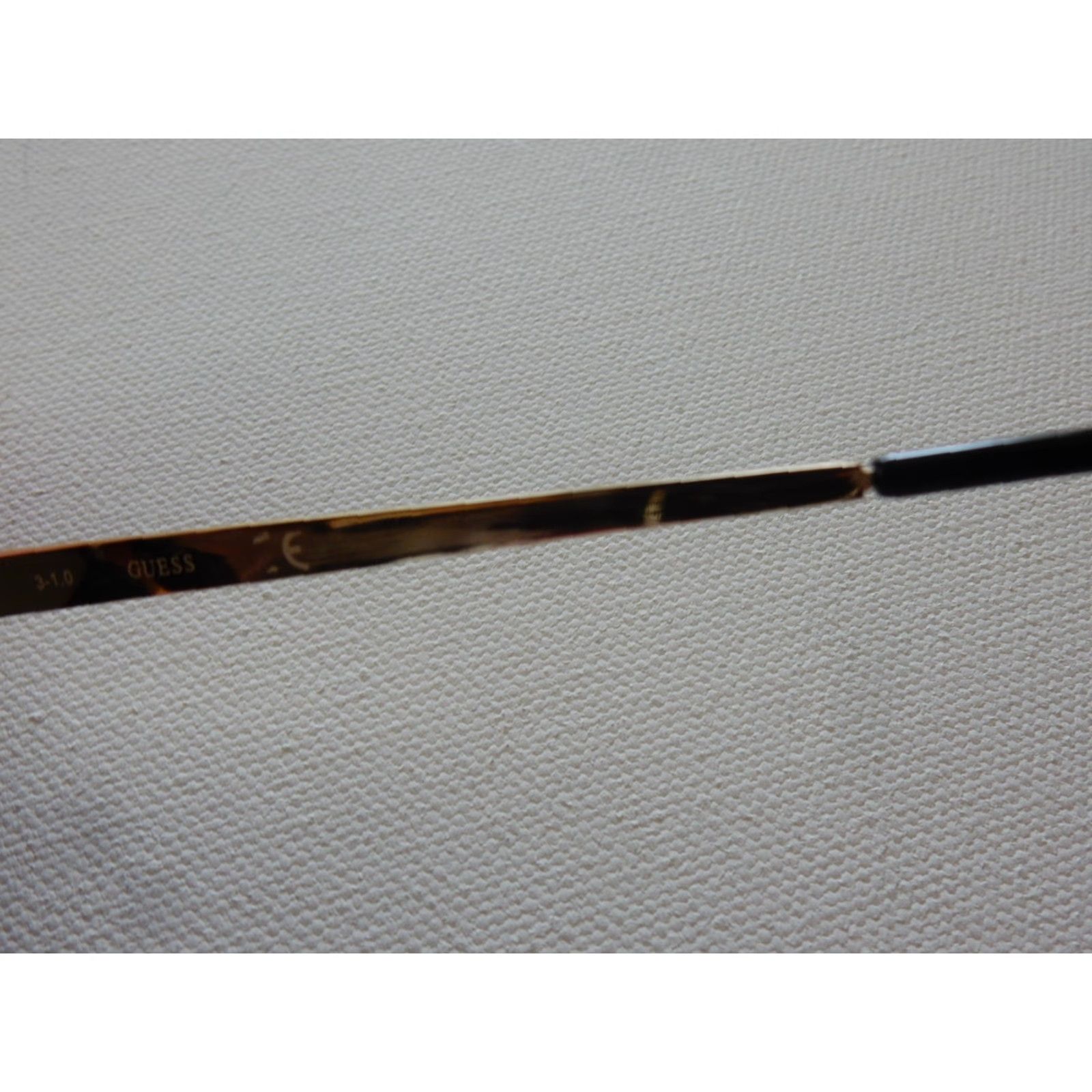 Guess GUESS Women's Sunglasses 51-21-145 Black Plastic Small Scratches Size ONE SIZE - 5 Thumbnail