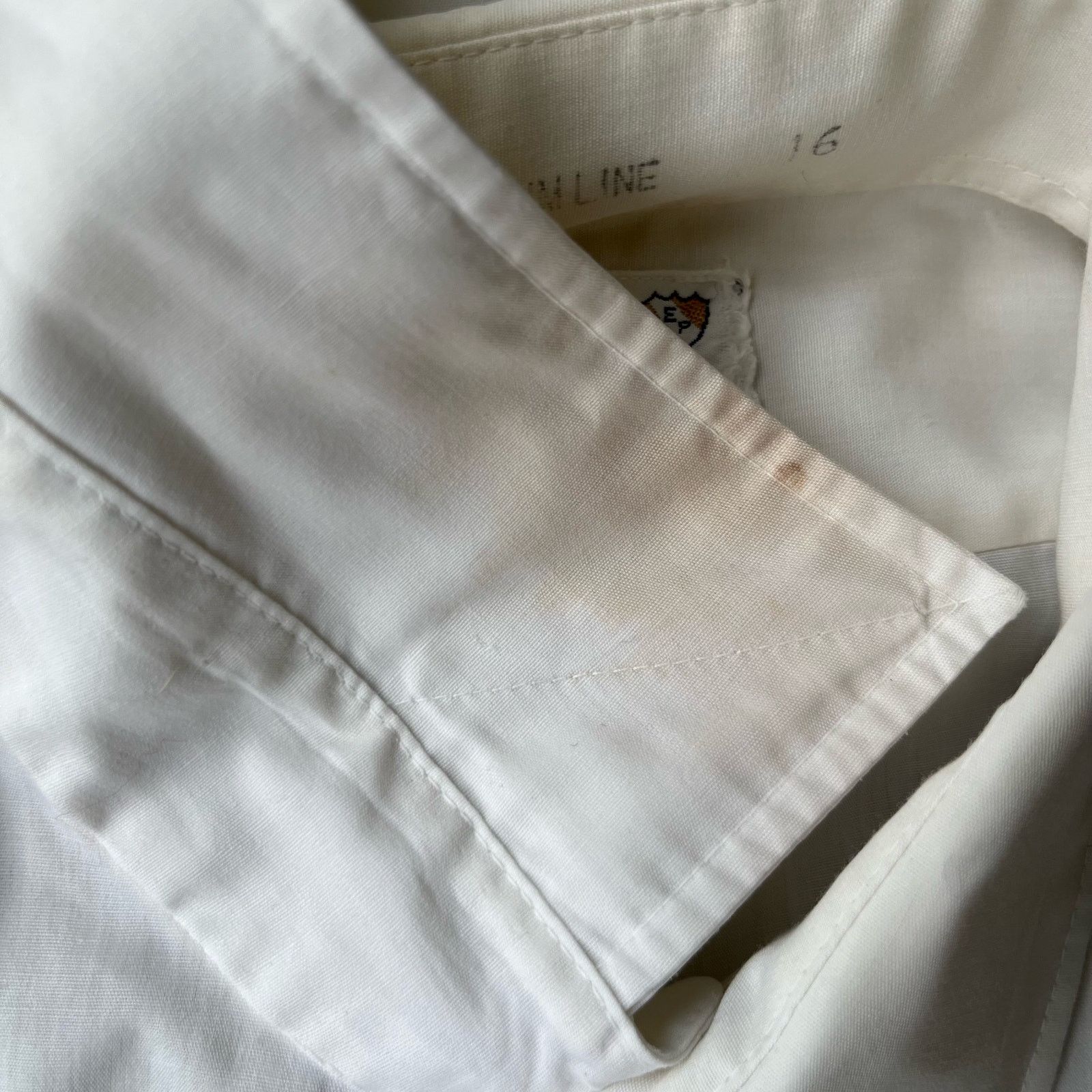Vintage VINTAGE 60S WHITE BUTTONUP SHIRT MILITARY LARGE Size US L / EU 52-54 / 3 - 4 Thumbnail