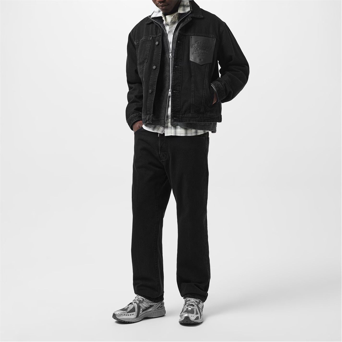 Dsquared2 o1g2r1mq0426 Logo Patch Denim Jacket in Black Size US L / EU 52-54 / 3 - 6 Thumbnail