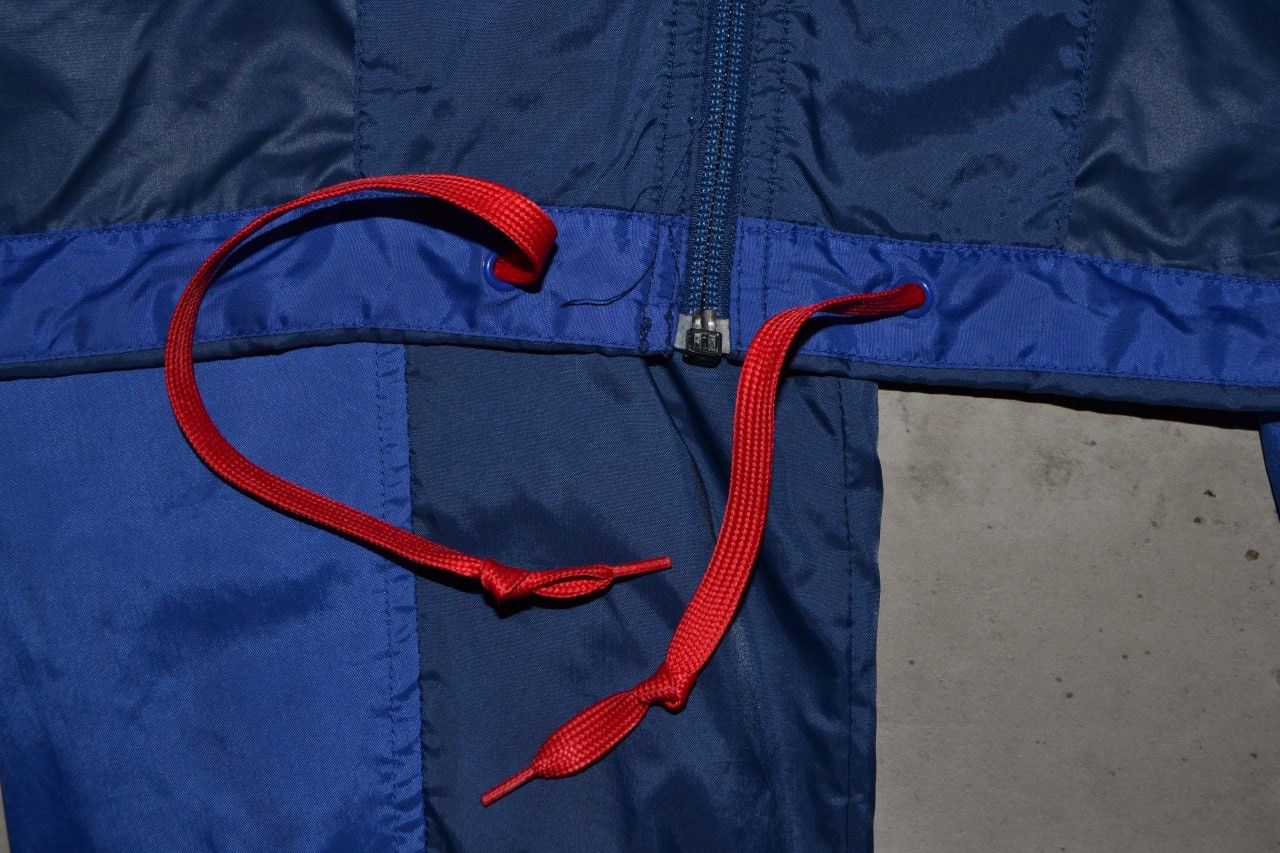 Nike VTG Nike PSG Paris Saint Germain Soccer Windbreaker Jacket Size US XL / EU 56 / 4 - 15 Thumbnail