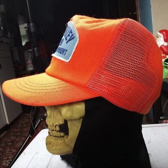 Vintage Vintage McKenney Gibson Crane Equipment Patch Trucker Hat Size ONE SIZE - 2 Thumbnail