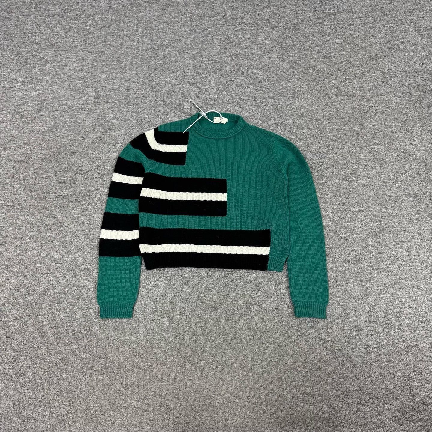 Fendi Fendi Striped Cashmere Knit Sweater Size 38 Size S / US 4 / IT 40 - 1 Thumbnail
