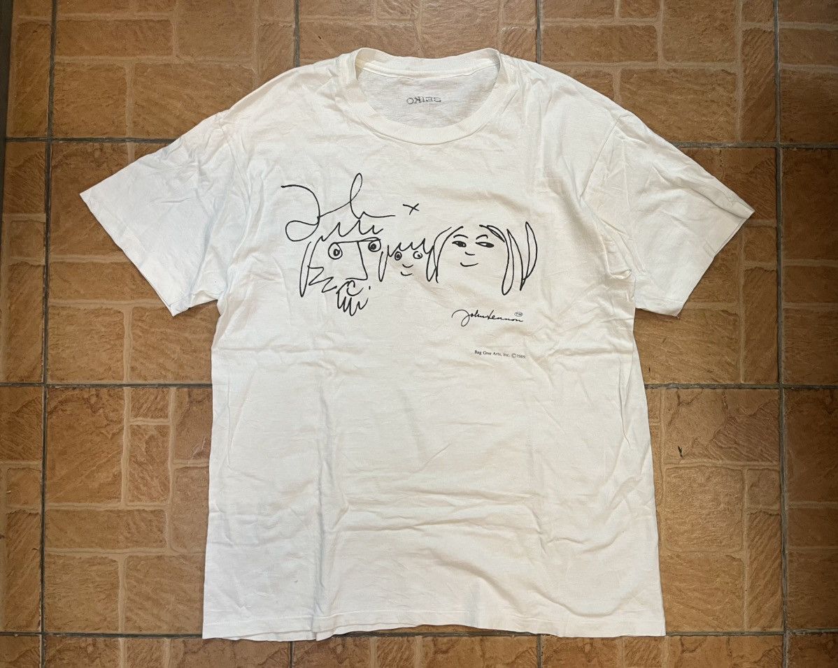 Hanes Vintage tees hanes signature john lennon bag one arts 1989 Size US L / EU 52-54 / 3 - 2 Thumbnail