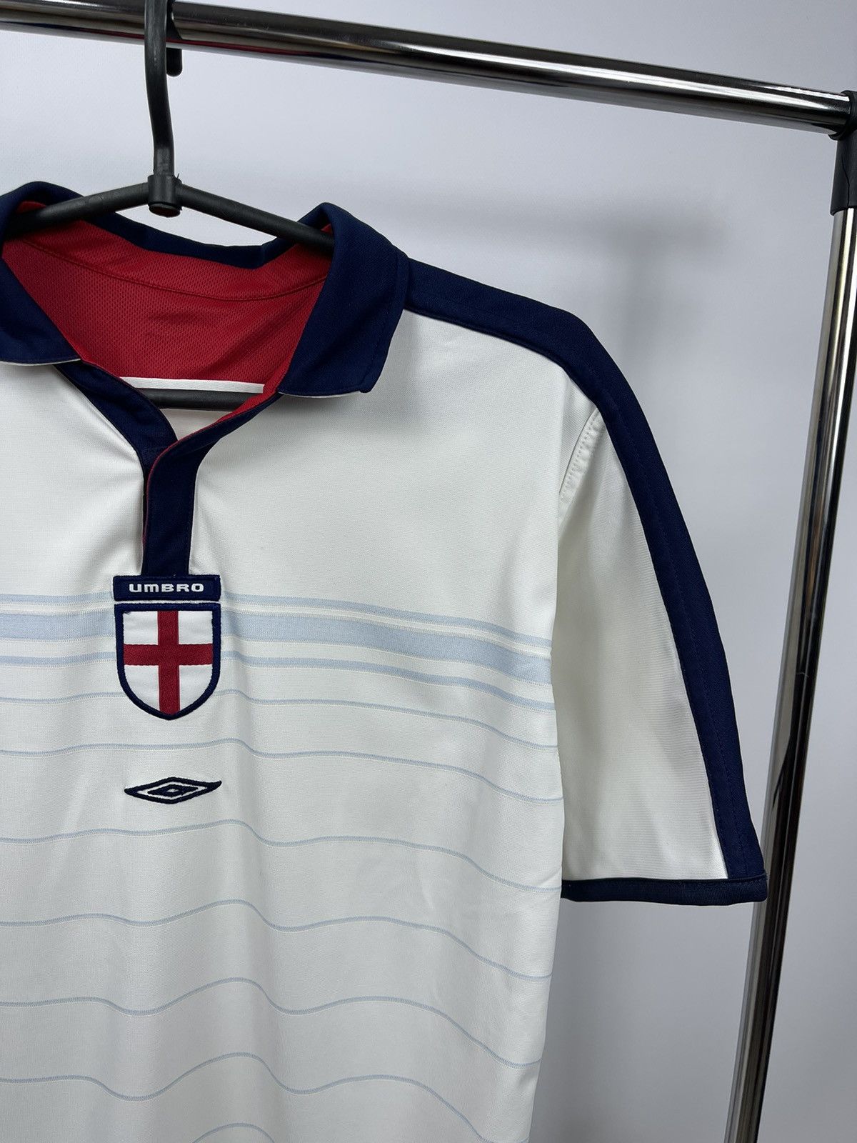 Umbro × Vintage England 2003/2005 Home Football Shirt Umbro Jersey Size S Size US S / EU 44-46 / 1 - 2 Thumbnail