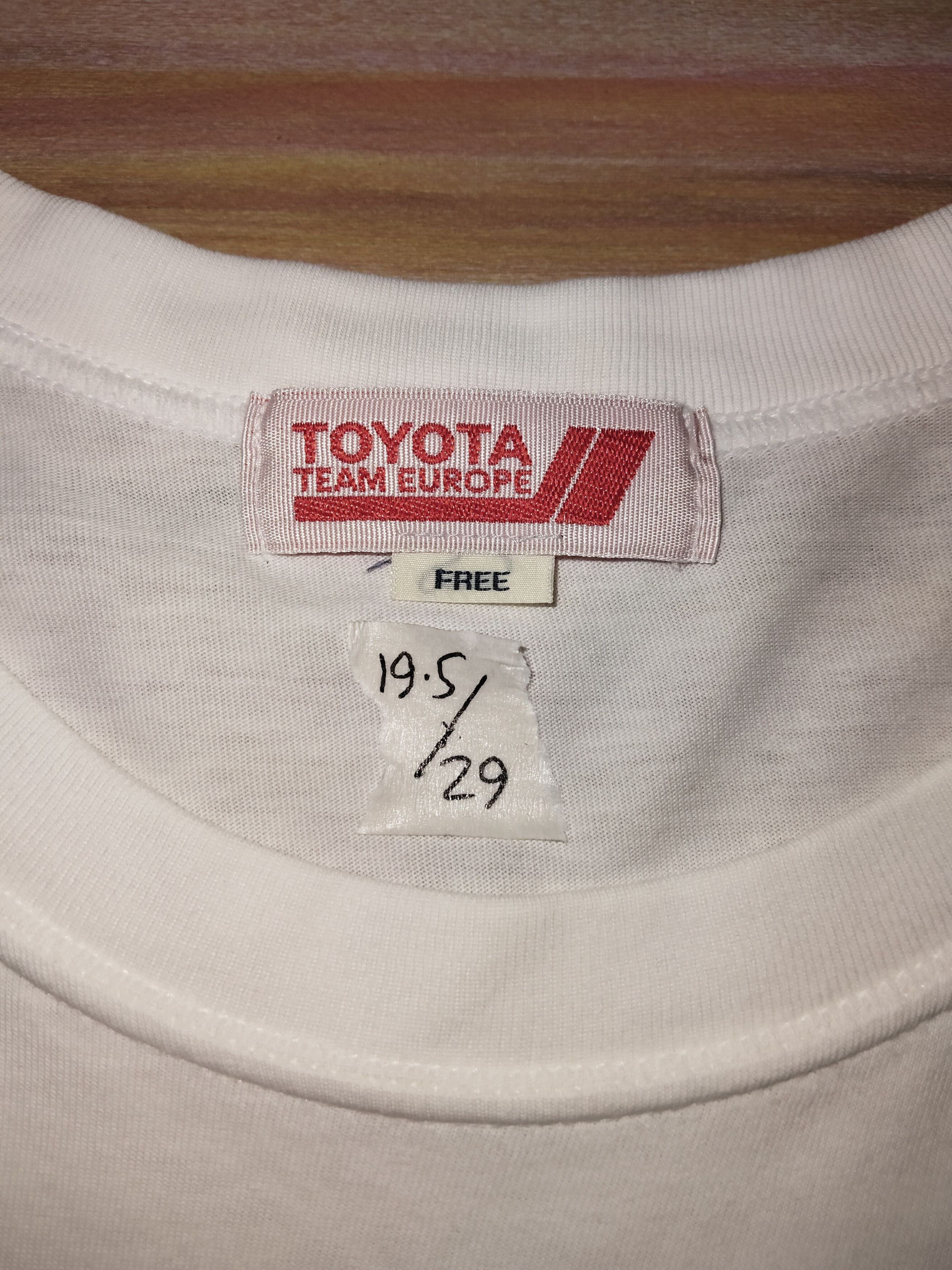 Vintage Vintage TOYOTA Team Europe Size US M / EU 48-50 / 2 - 3 Thumbnail