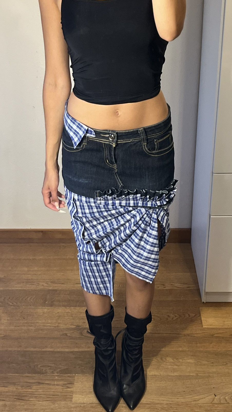 Miu Miu Custommade skirt | mini skirt | mini rock Size 24" / US 00 / IT 34 - 2 Thumbnail