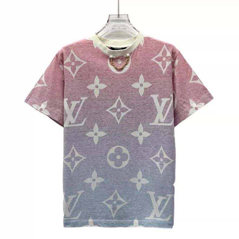 Louis Vuitton Louis Vuitton Color-block logo full-print cotton crew neck Size M / US 6-8 / IT 42-44 - 1 Thumbnail