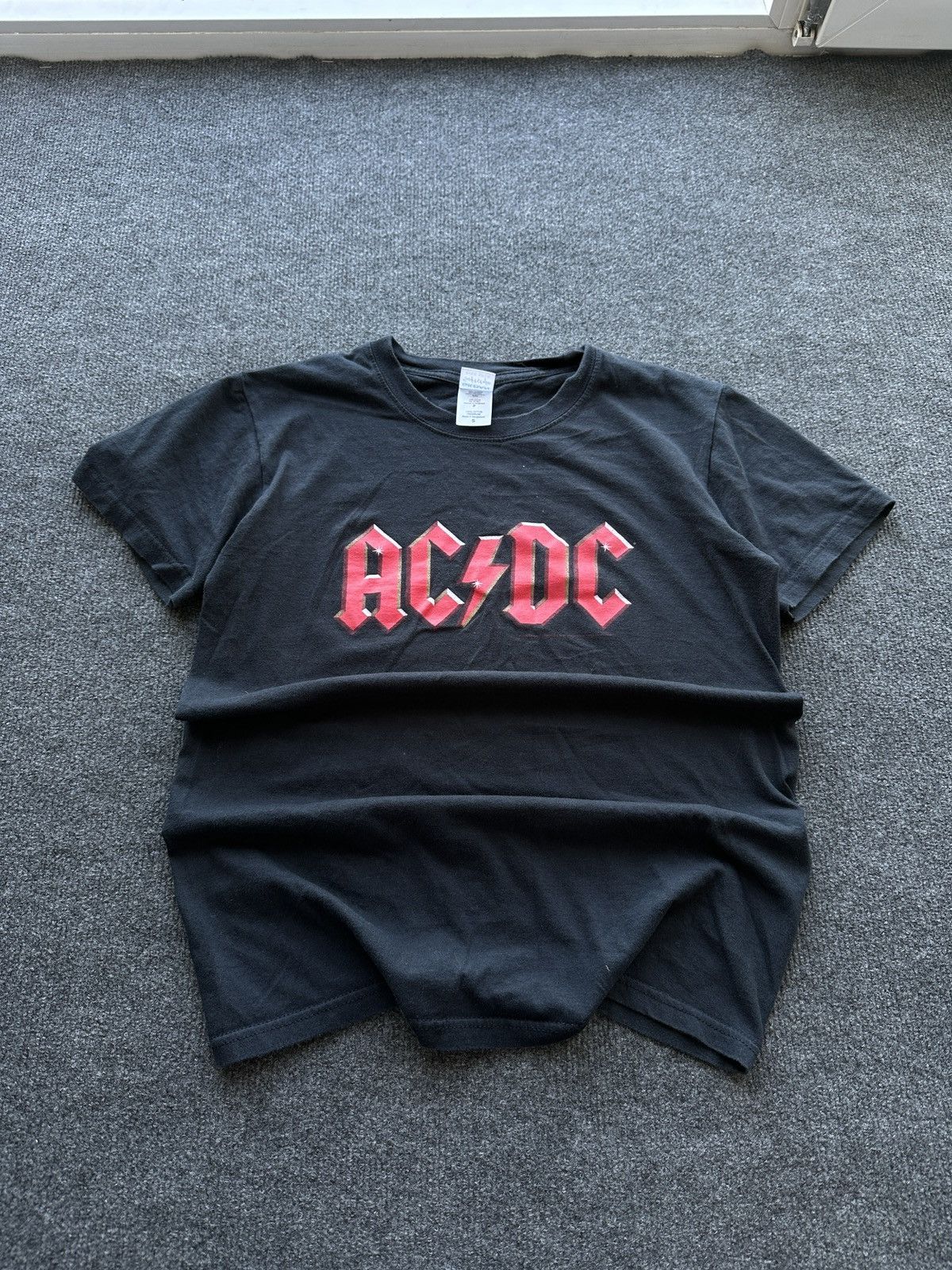 AC/DC 🚨The AC/DC BIG LOGO WOMEN 2010 BLACK t-shirt ROCK BAND Size S / US 4 / IT 40 - 1 Thumbnail