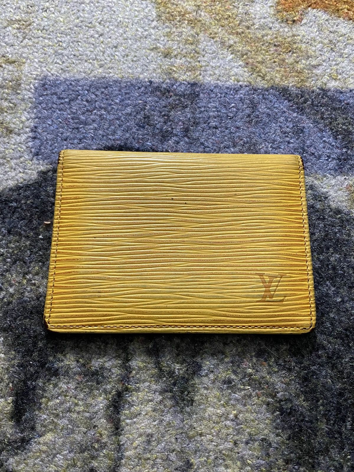 Louis Vuitton Louis Vuitton Yellow Purple Epi Bifold Card Wallet Size ONE SIZE - 2 Thumbnail