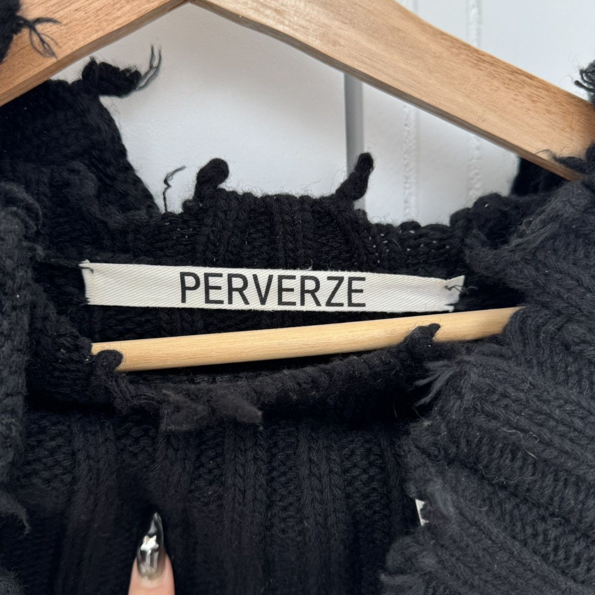 Japanese Brand PERVERZE Wool Black Turtleneck Cropped Sweater Raw Edges Size ONE SIZE - 3 Thumbnail
