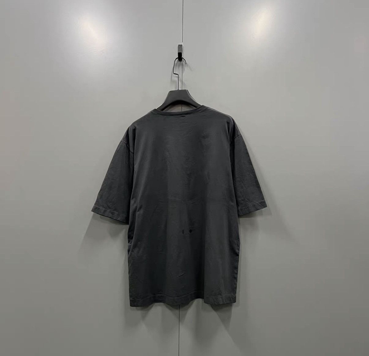 Lemaire LEMAIRE Charcoal Crew Neck T-shirt K41 Size US M / EU 48-50 / 2 - 3 Thumbnail