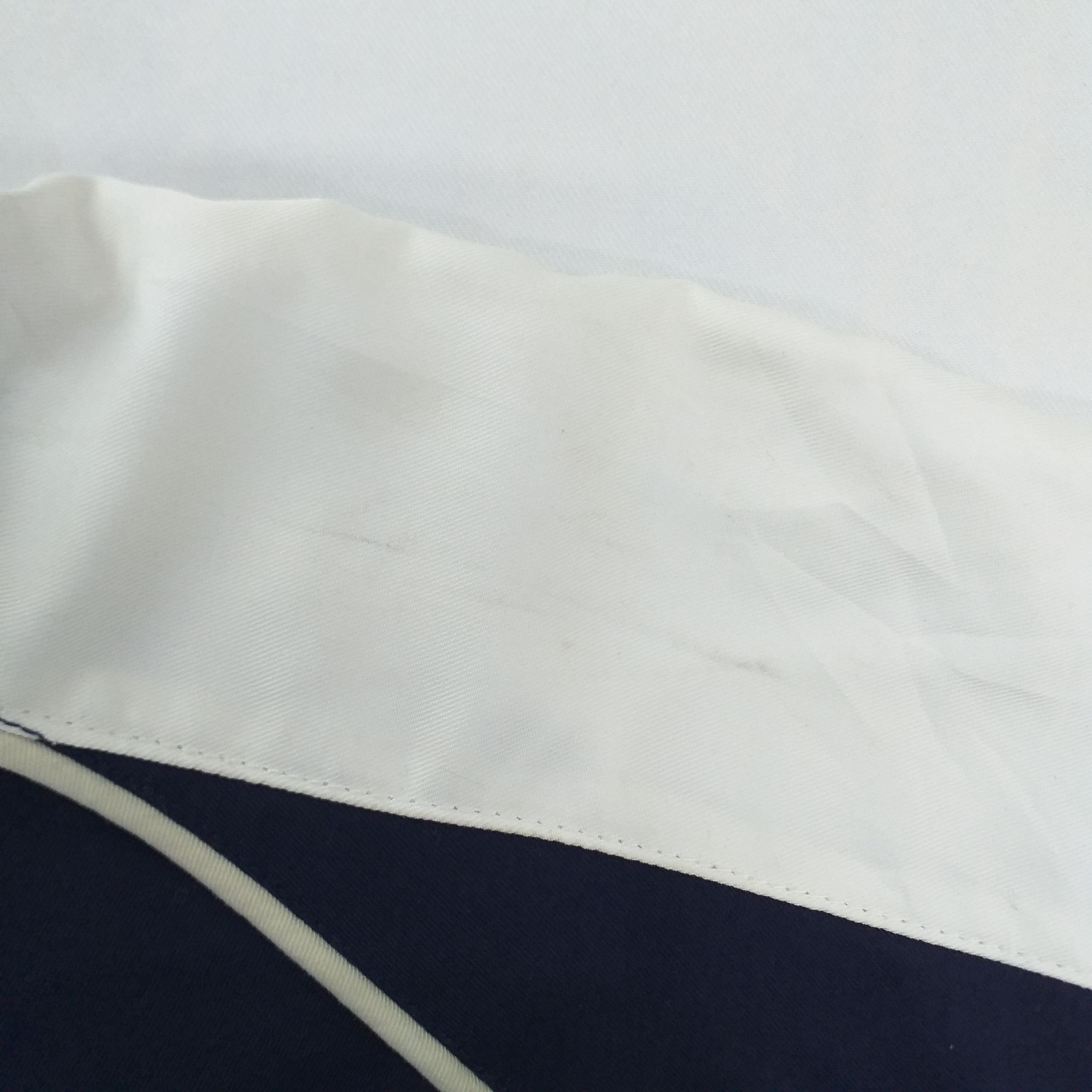 Japanese Brand Vintage Nike Court Windbreaker Jacket -J016 Size US L / EU 52-54 / 3 - 11 Thumbnail