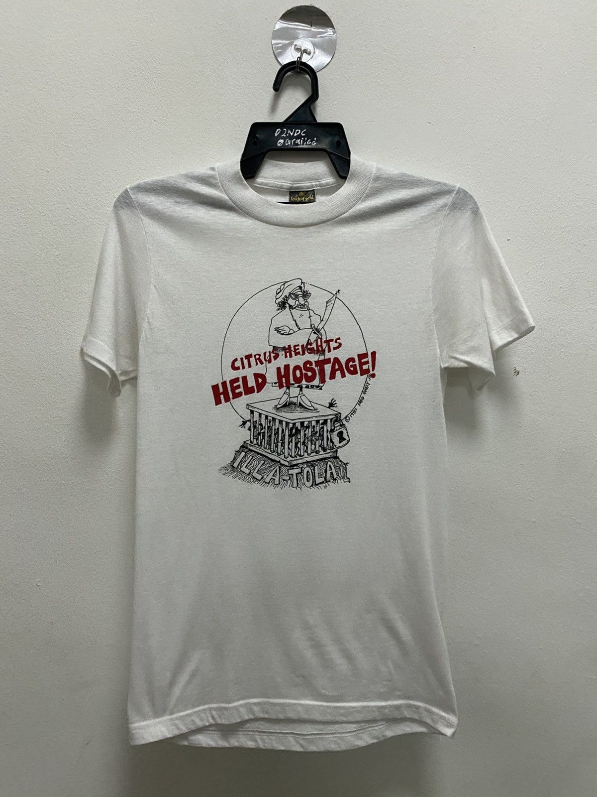 Vintage Vintage 80s Citrus Heights Held Hostage David Hinky Jr. Size US M / EU 48-50 / 2 - 2 Thumbnail