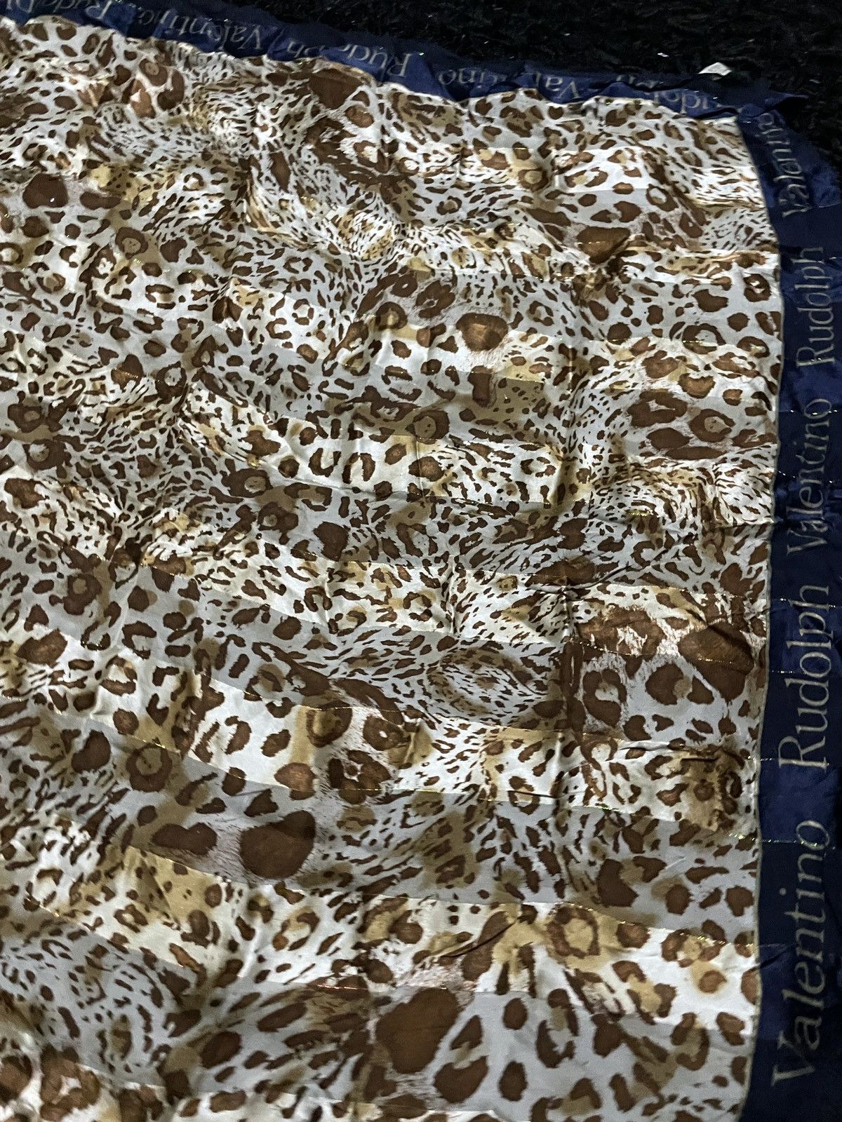 Designer × Valentino × Vintage Vintage 90’s Rudolph Valentino silk Scarves Leopard Printed Size ONE SIZE - 6 Thumbnail