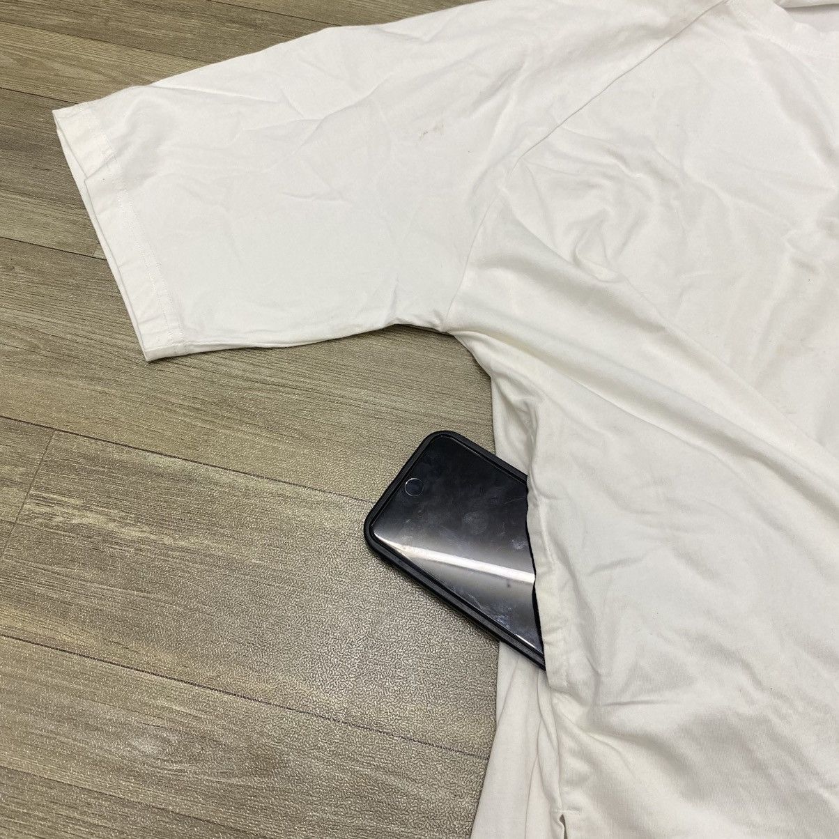 GU × Japanese Brand × Undercover Undercover x Gu Oversize Zip Pocket T-shirt Size US L / EU 52-54 / 3 - 5 Thumbnail
