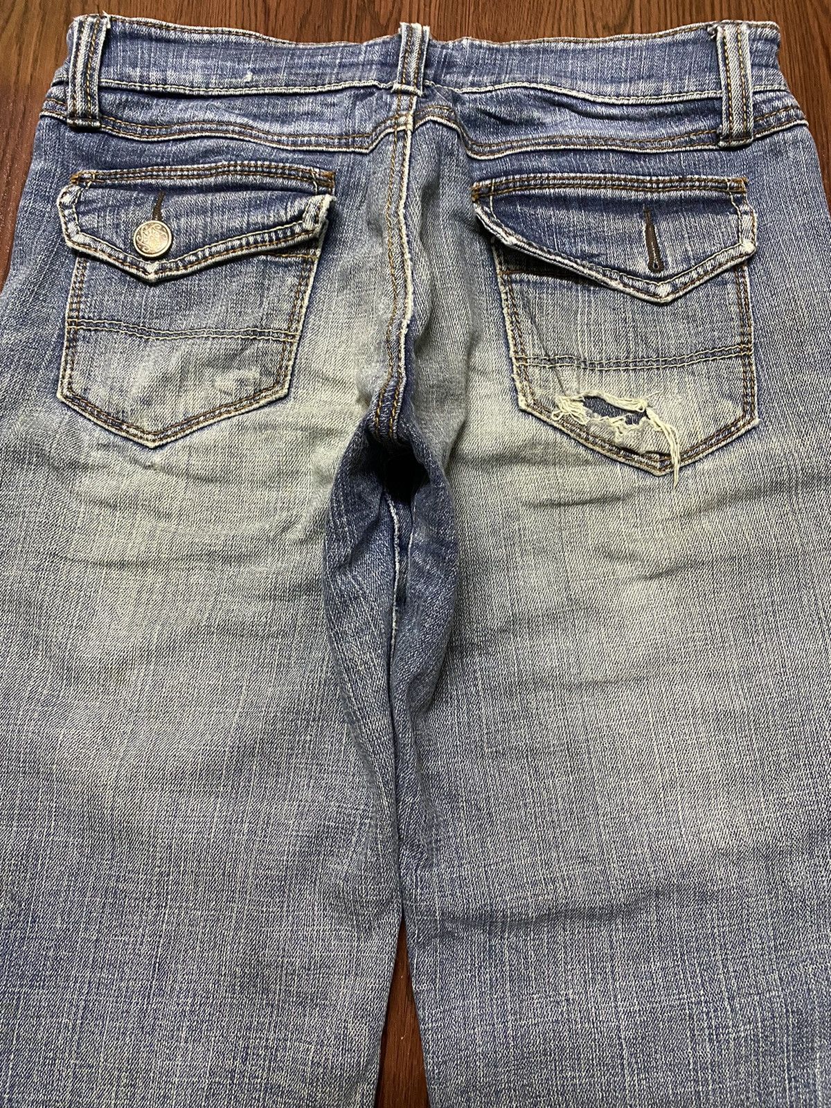 Japanese Brand Vintage Japanese Brands Blue Wash Distressed Flare Jeans Size US 29 - 4 Thumbnail