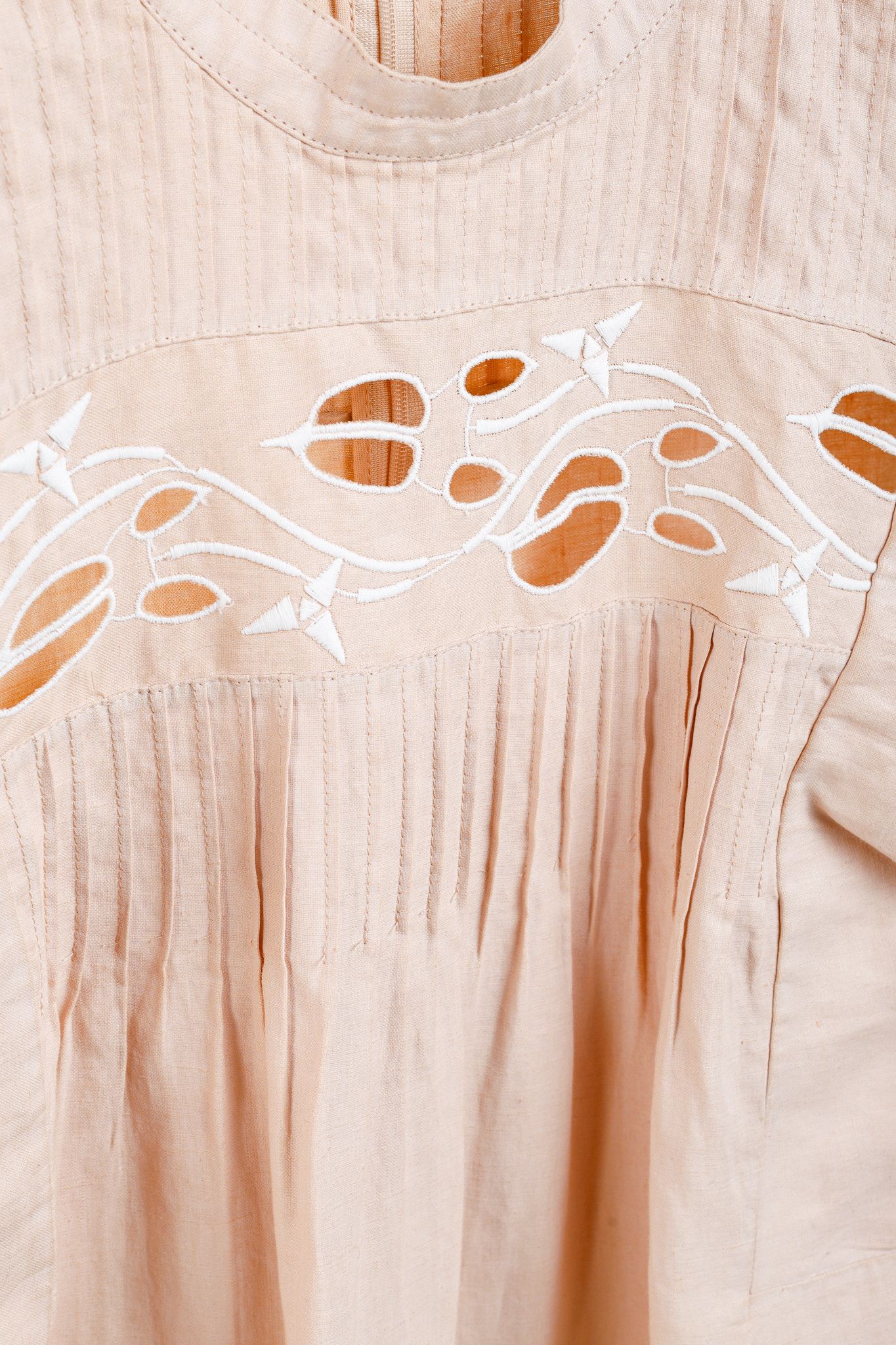 Chloe Chloe SS18 Biscuit Pink Embroidered Linen Mini Dress Size M / US 6-8 / IT 42-44 - 6 Thumbnail