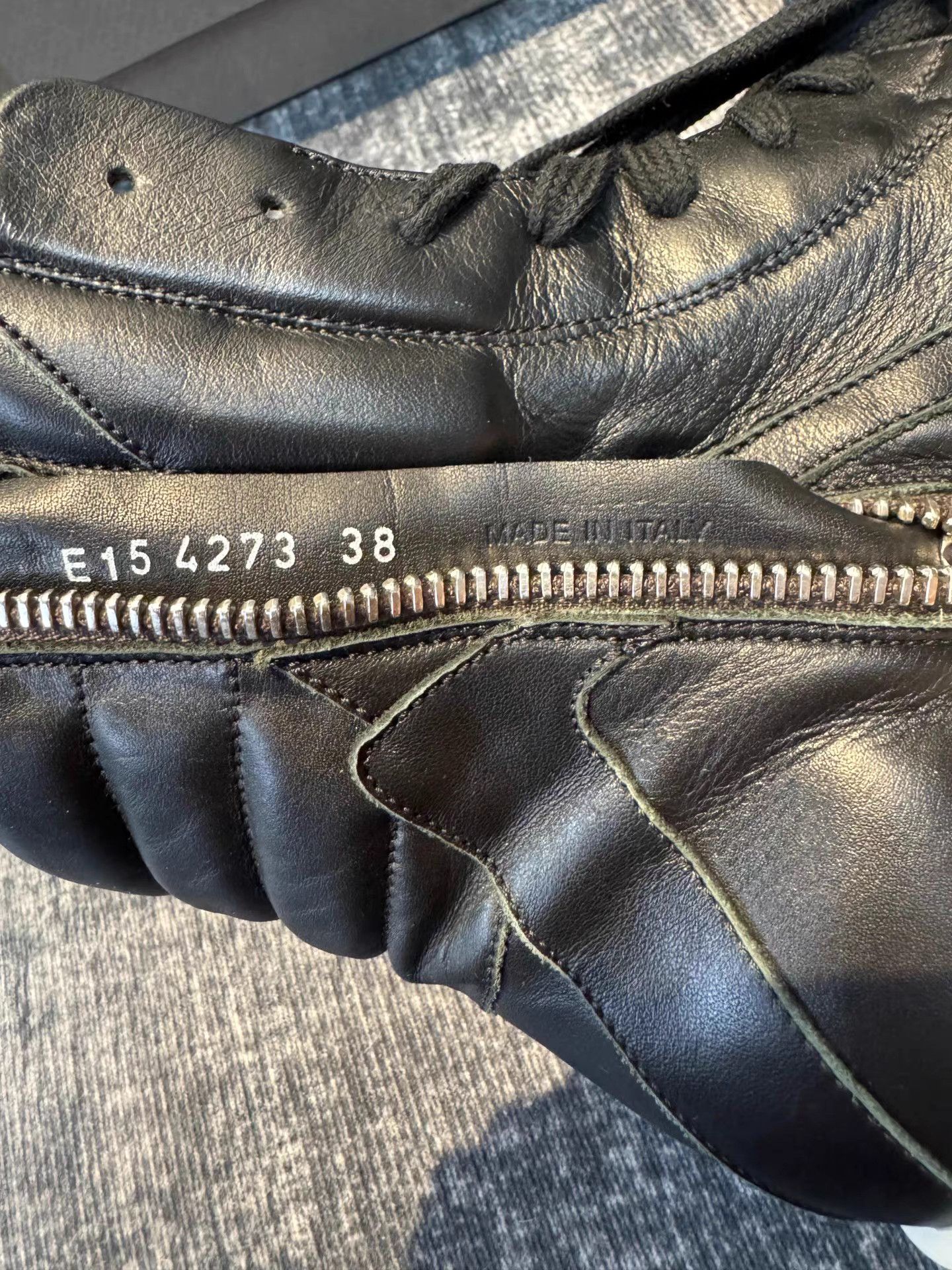 Rick Owens Rick Owens Mainline Triangle Sneakers Size US 8 / IT 38 - 7 Thumbnail
