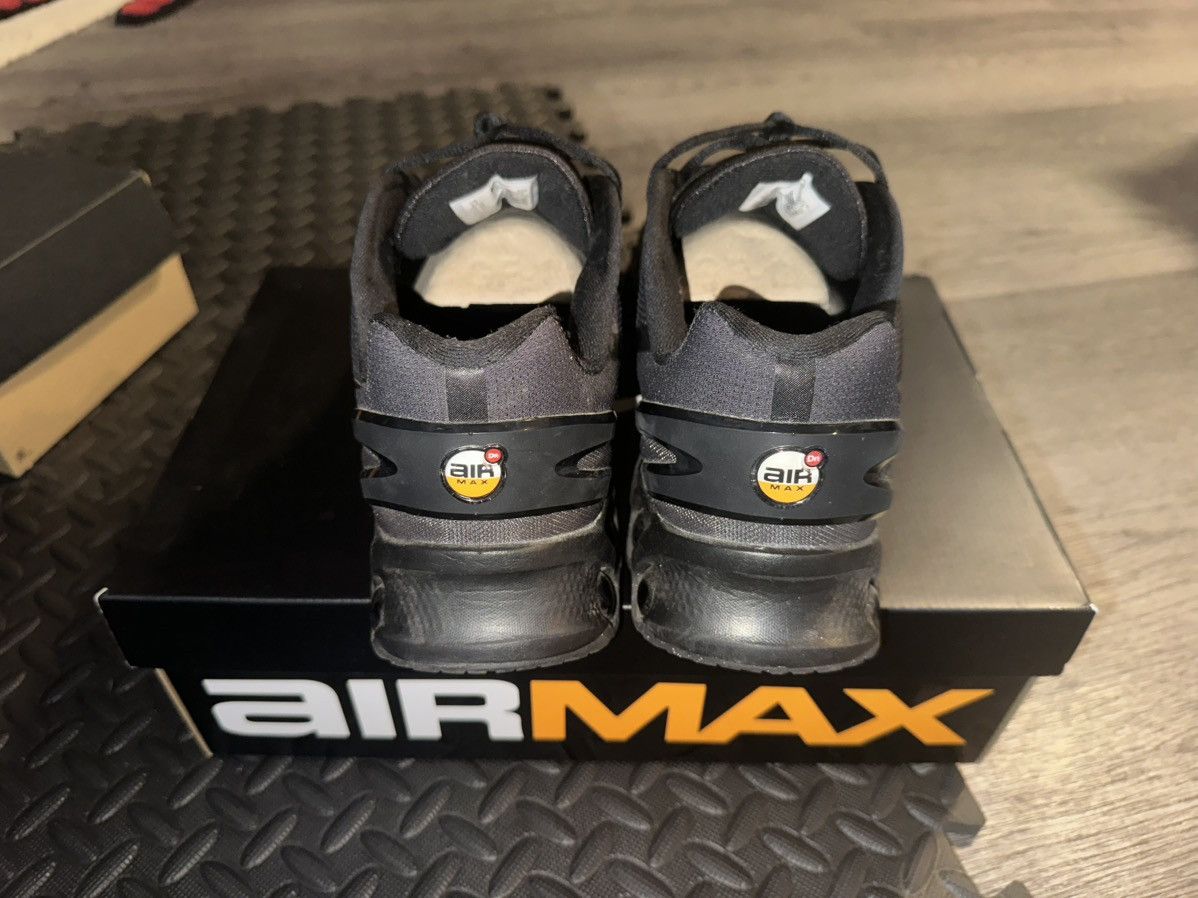 Nike Nike Airmax Dn8 Size US 12 / EU 45 - 3 Thumbnail