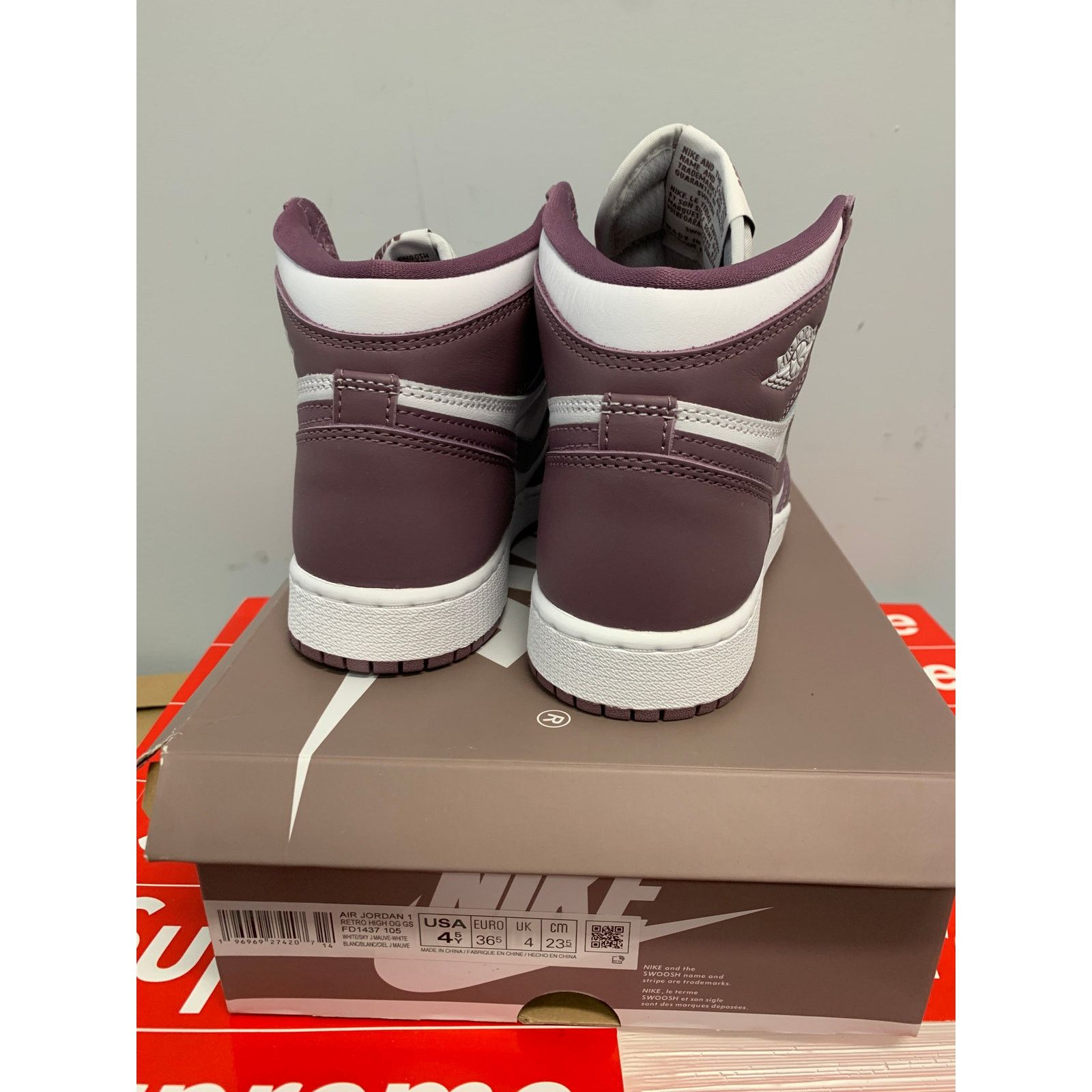 Nike Jordan 1 Retro High OG Mauve GS Size 4.5Y NEW SHIPS NOW Size US 5 / EU 37 - 3 Thumbnail