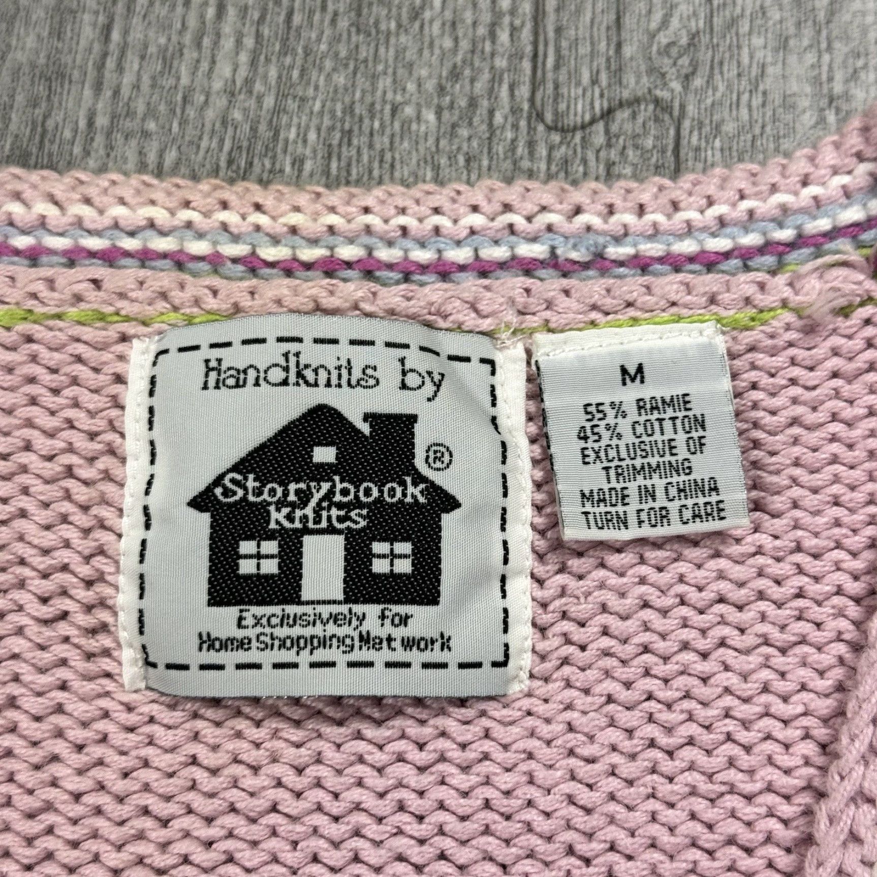 Vintage VINTAGE Storybook Knits Floral Beaded Cardigan Sweater Adult Medium Pink Green Art Size M / US 6-8 / IT 42-44 - 3 Thumbnail
