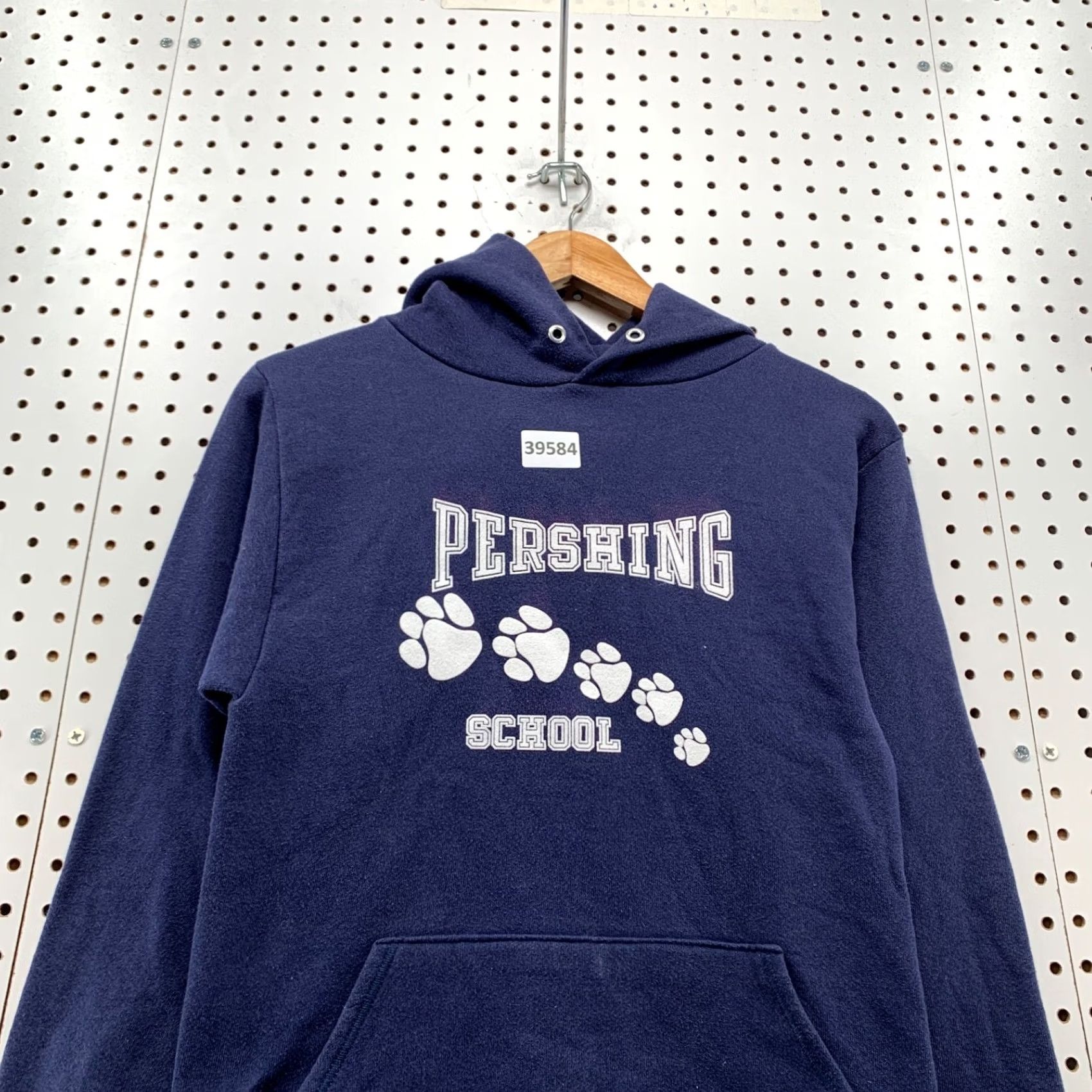 Jerzees VINTAGE Pershing School Hoodie Mens Small Blue Paw Print Graphic USA 90s Hoodie Mens S Blue Paw Print 90s School VTG 90s USA Size US S / EU 44-46 / 1 - 6 Thumbnail