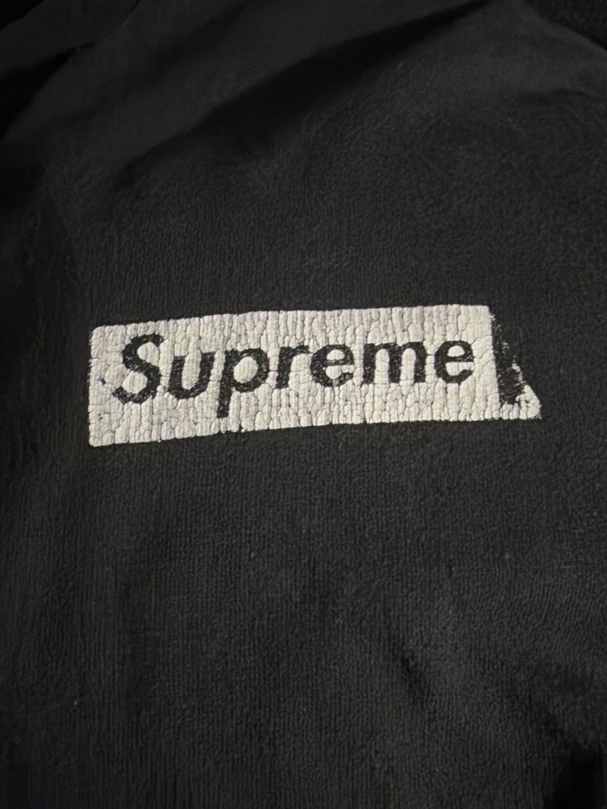 Supreme Supreme Sometimes I Think About The World.. Sz L Size US L / EU 52-54 / 3 - 3 Thumbnail