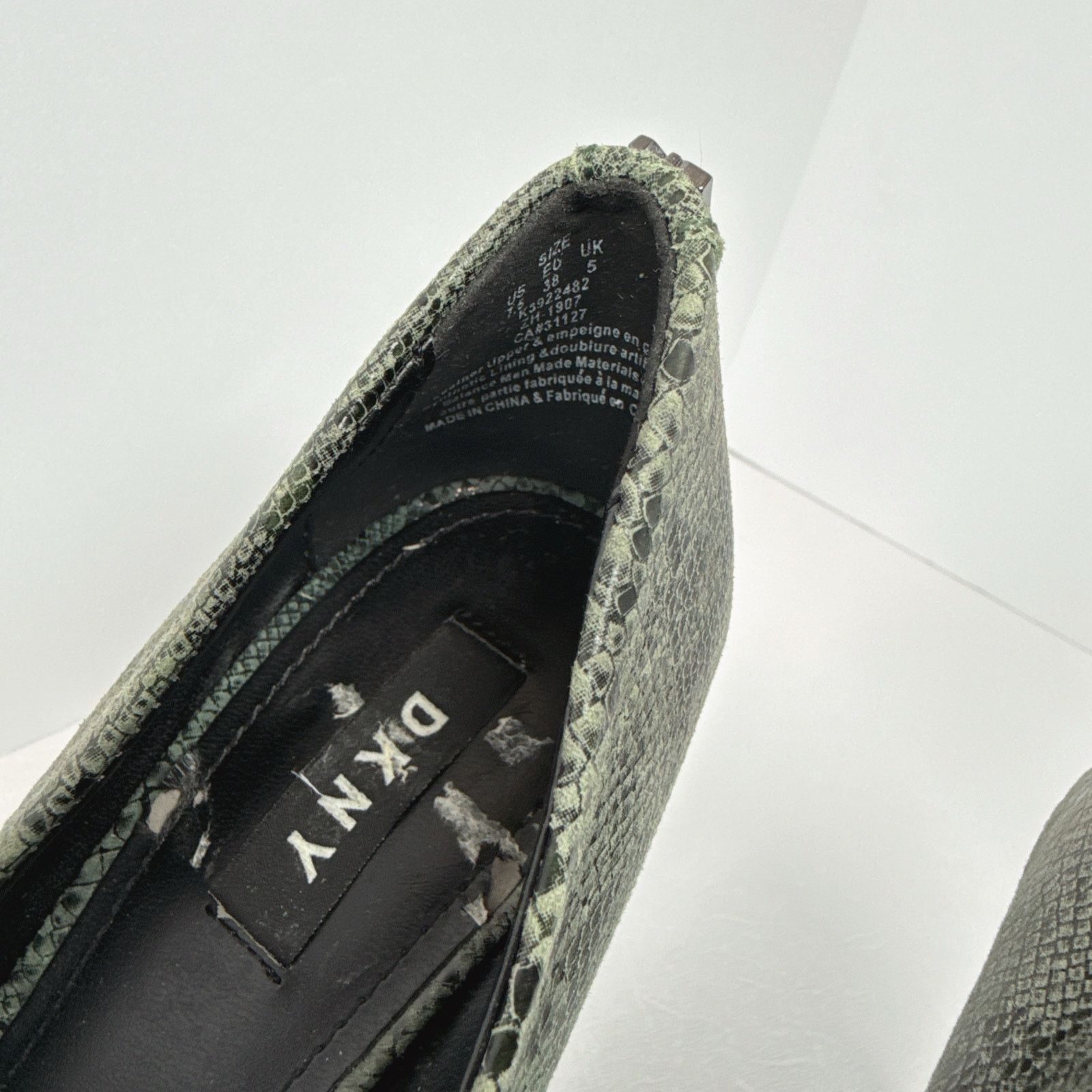 DKNY DKNY Two Tone Snake Pump | Military Green | 7.5 Size US 7.5 / IT 37.5 - 5 Thumbnail