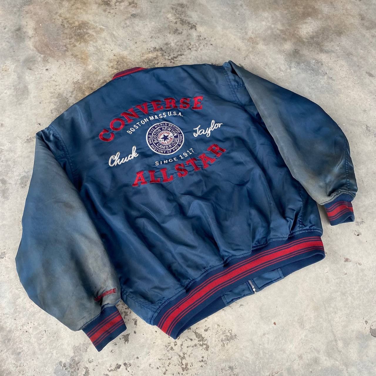 Converse × Vintage RARE VTG 90s CONVERSE CHUCK TAYLOR FADED DIRTY BOMBER JACKET Size US XL / EU 56 / 4 - 6 Thumbnail