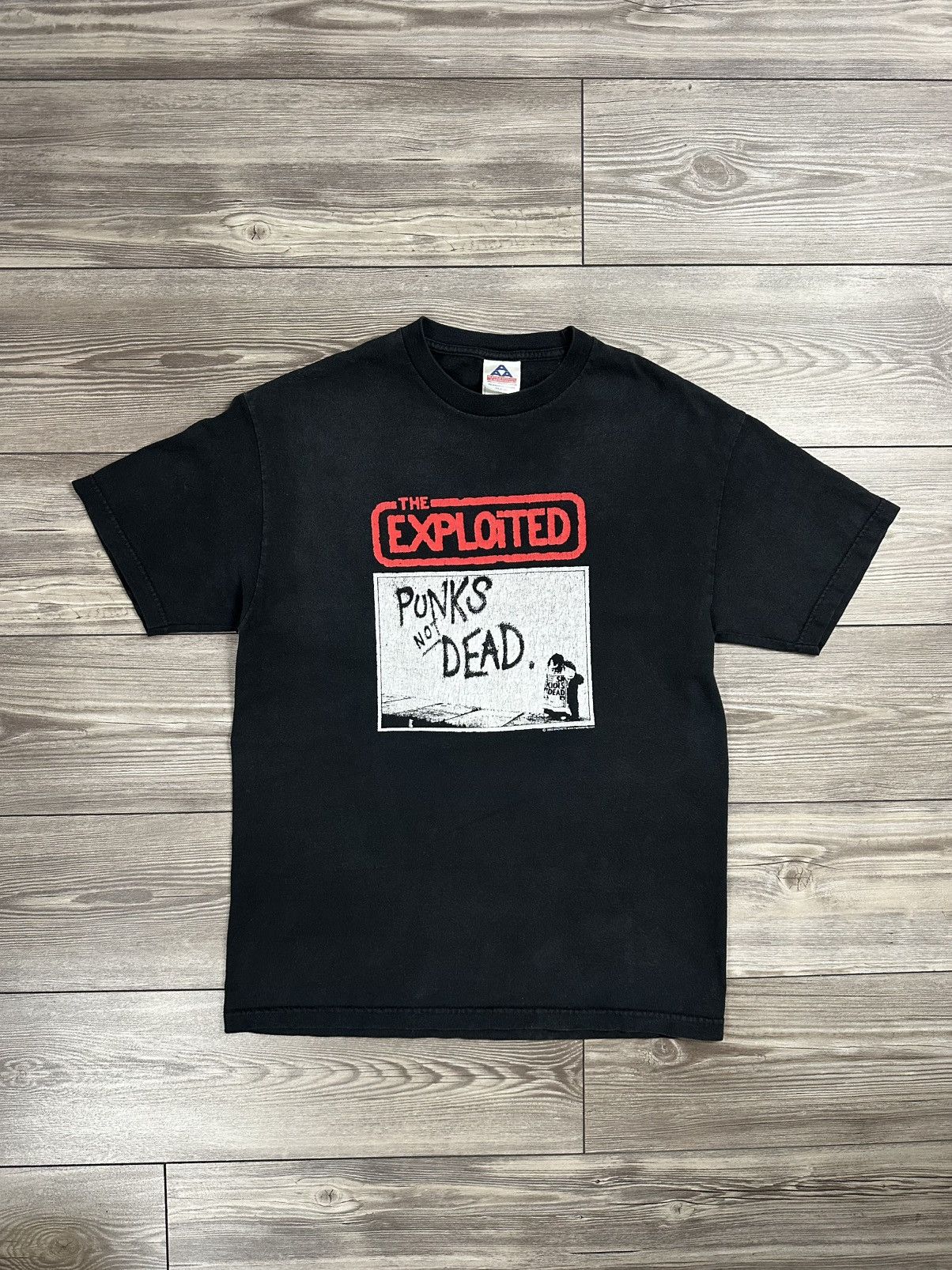 Band Tees Vintage Y2K The Exploited Punks Not Dead Band T Shirt Size US L / EU 52-54 / 3 - 1 Thumbnail