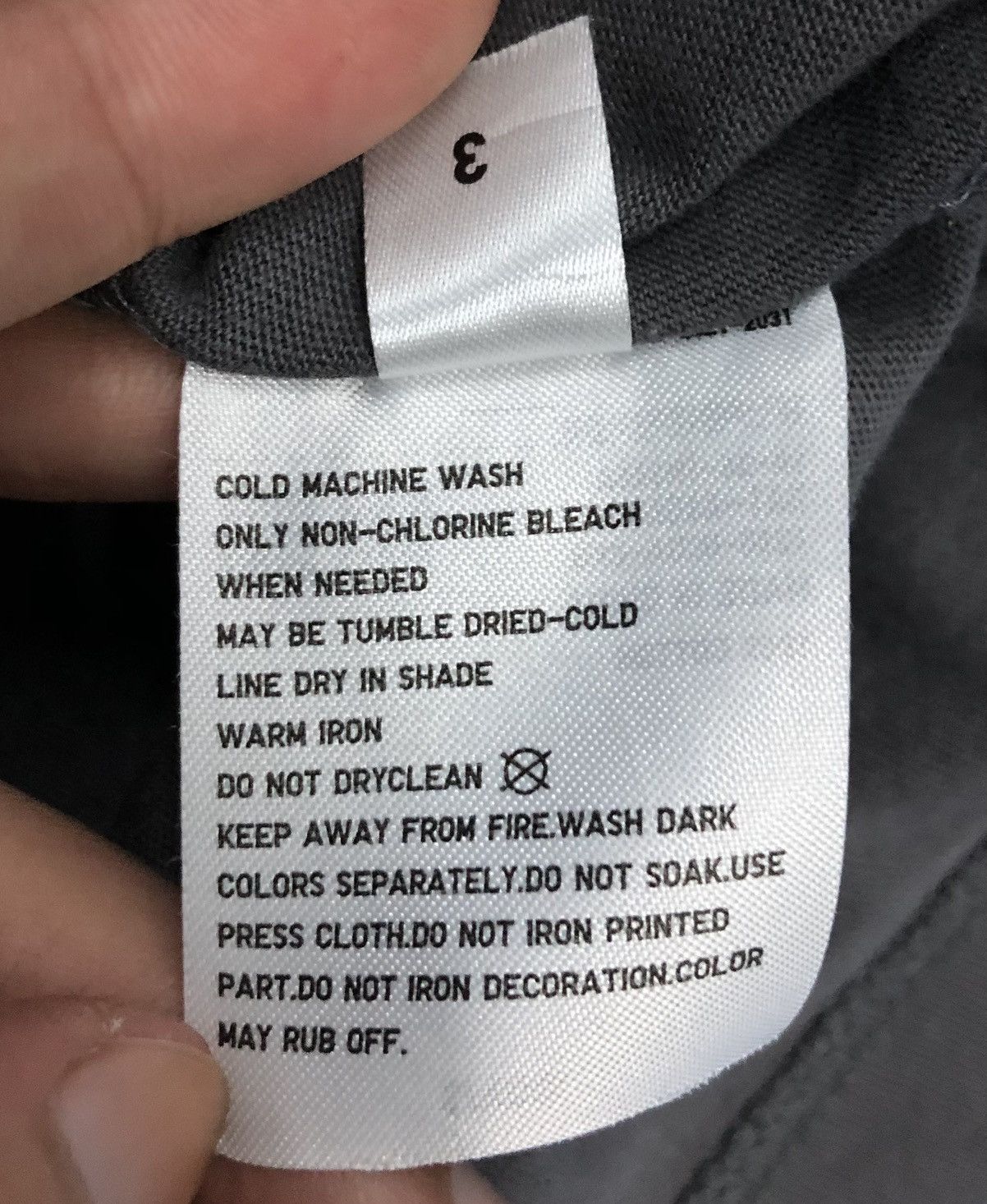 Uniqlo Uniqlo Jujutsu Kaisen Kyoto Jujutsu High School Tokyo Shirt Size US M / EU 48-50 / 2 - 11 Thumbnail