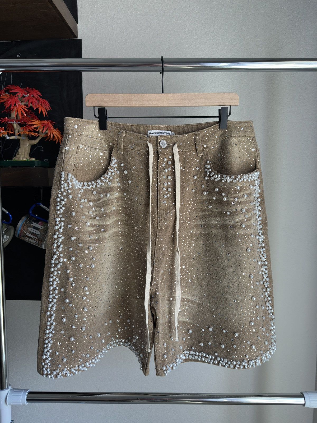 Vale Sandstorm Crystal Jorts Beige Size US 34 / EU 50 - 1 Thumbnail