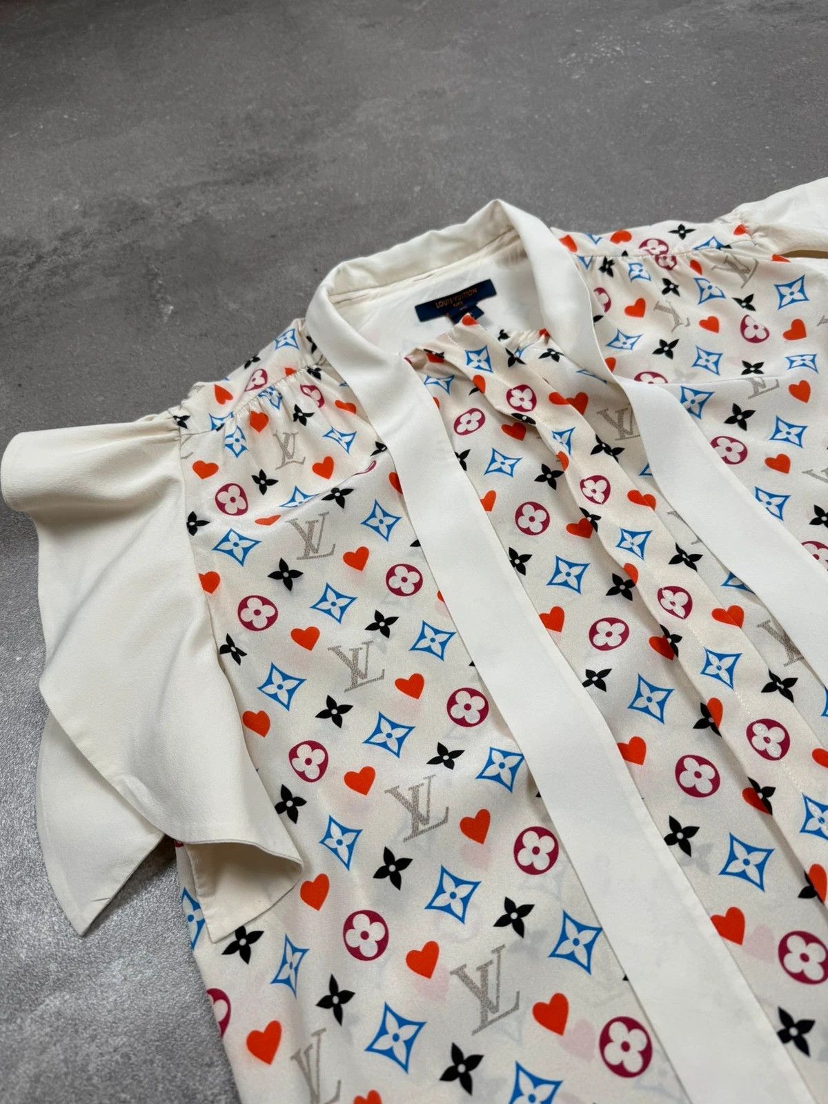 Louis Vuitton Louis Vuitton blouses shirt monogram luxury for Japan 21ss Size L / US 10 / IT 46 - 5 Thumbnail