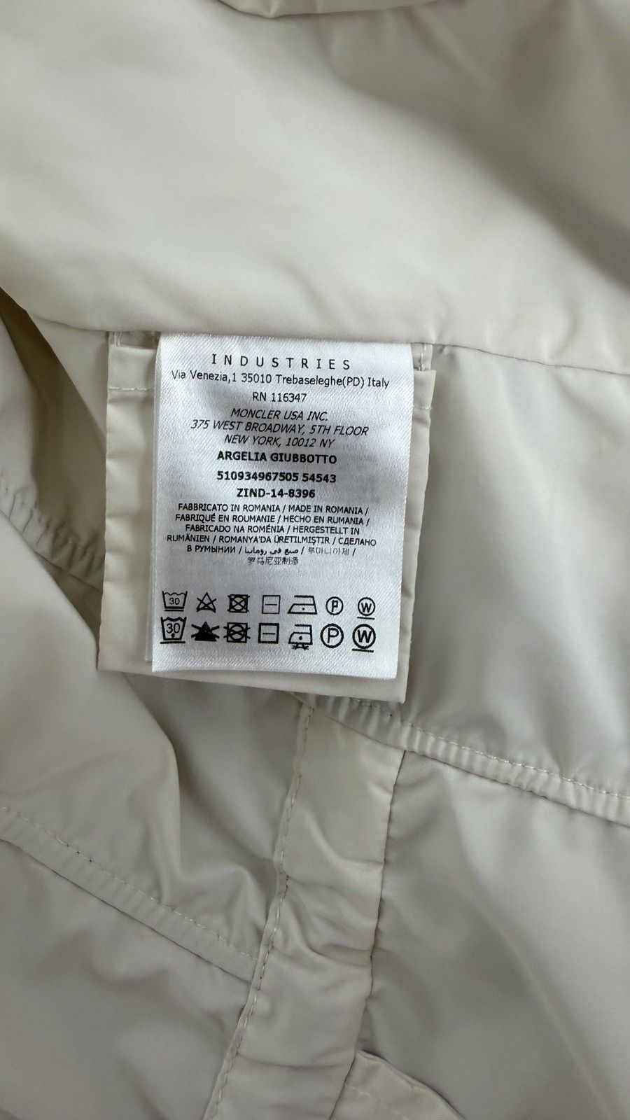 Moncler Moncler Argelia Giubbotto Jacket Size S / US 4 / IT 40 - 13 Thumbnail