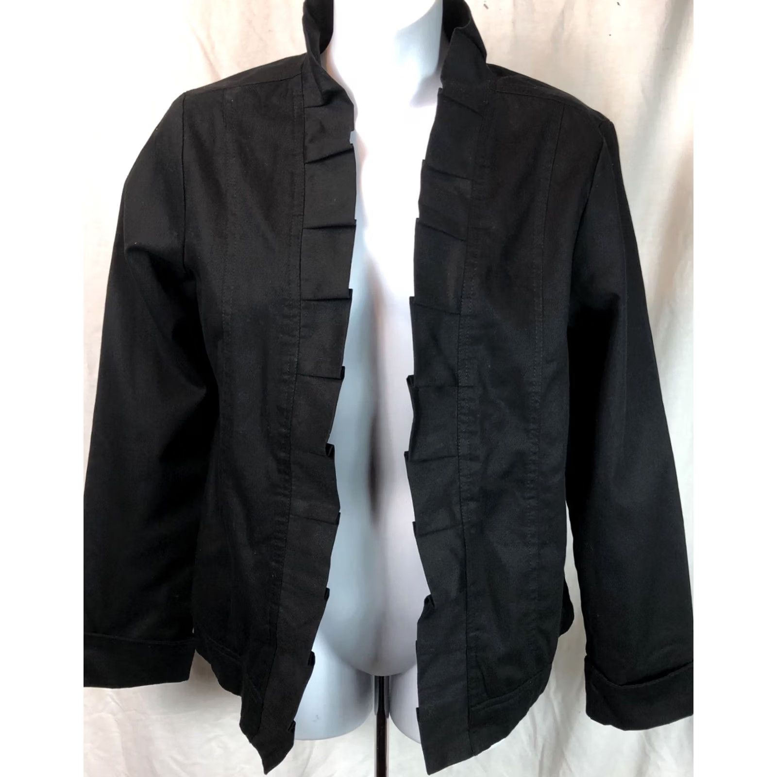 Vintage Life Style Open Front Cardigan M Black Ruffle Front Cuffed Long Sleeve Jacket Women, Career, Work, Casual, Short Sleeve? Size M / US 6-8 / IT 42-44 - 2 Thumbnail
