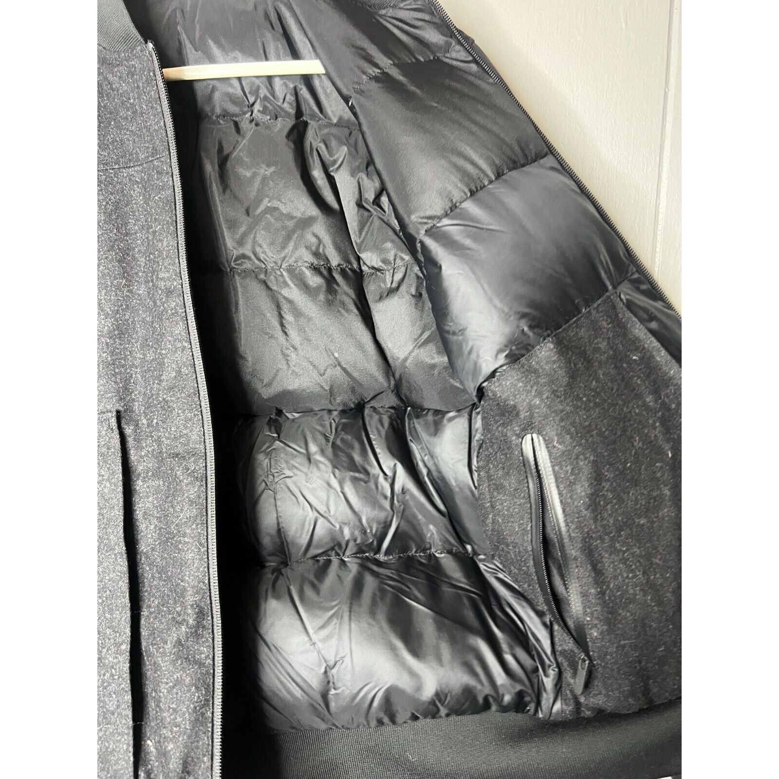Lululemon Lululemon Roam Far Wool Reversible Down Bomber Jacket Women' Size M / US 6-8 / IT 42-44 - 6 Thumbnail