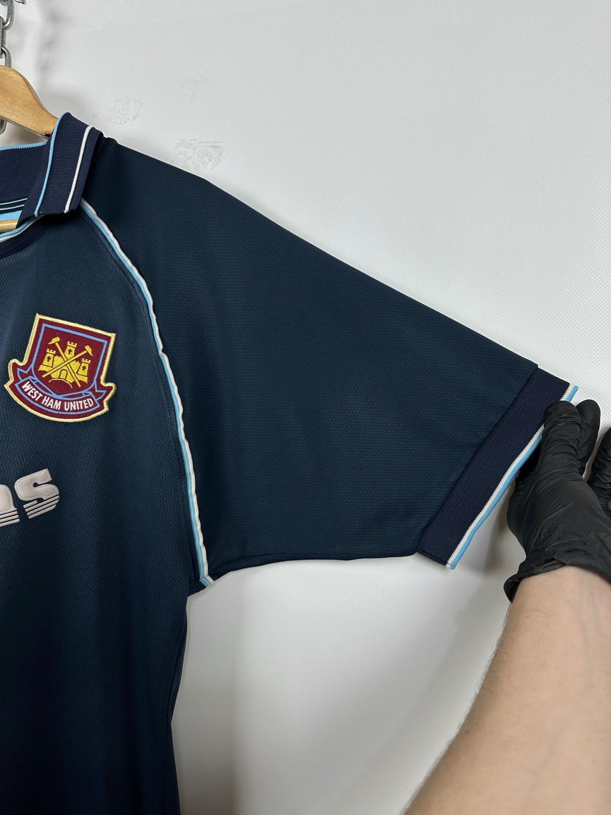Fila Vintage 1999/00 Fila West Ham United Retro Third Kit Jersey Size US M / EU 48-50 / 2 - 9 Thumbnail