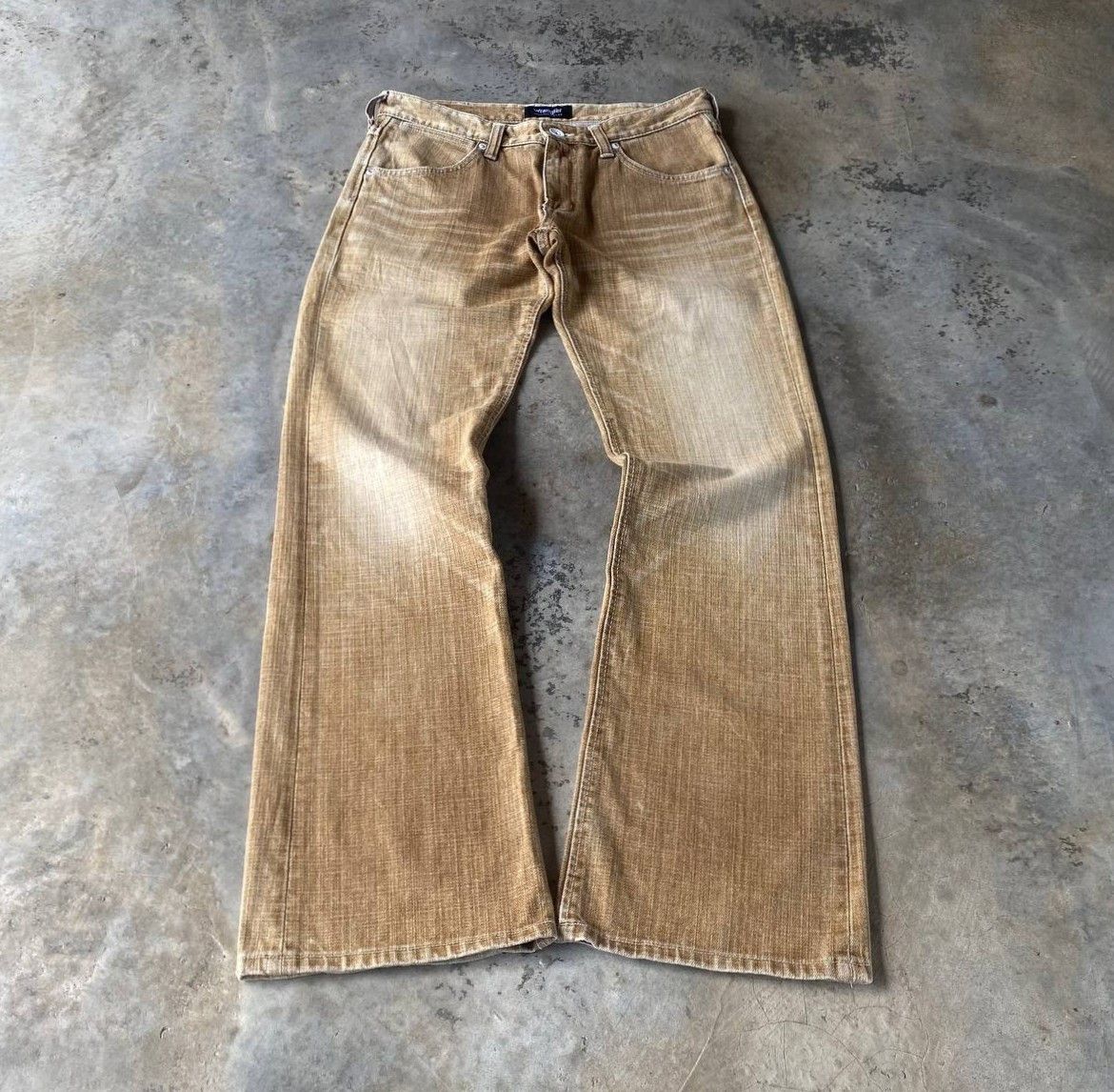 Wrangler FLARED VINTAGE 00s WRANGLER SUN FADED OCHRE Size US 30 / EU 46 - 1 Thumbnail