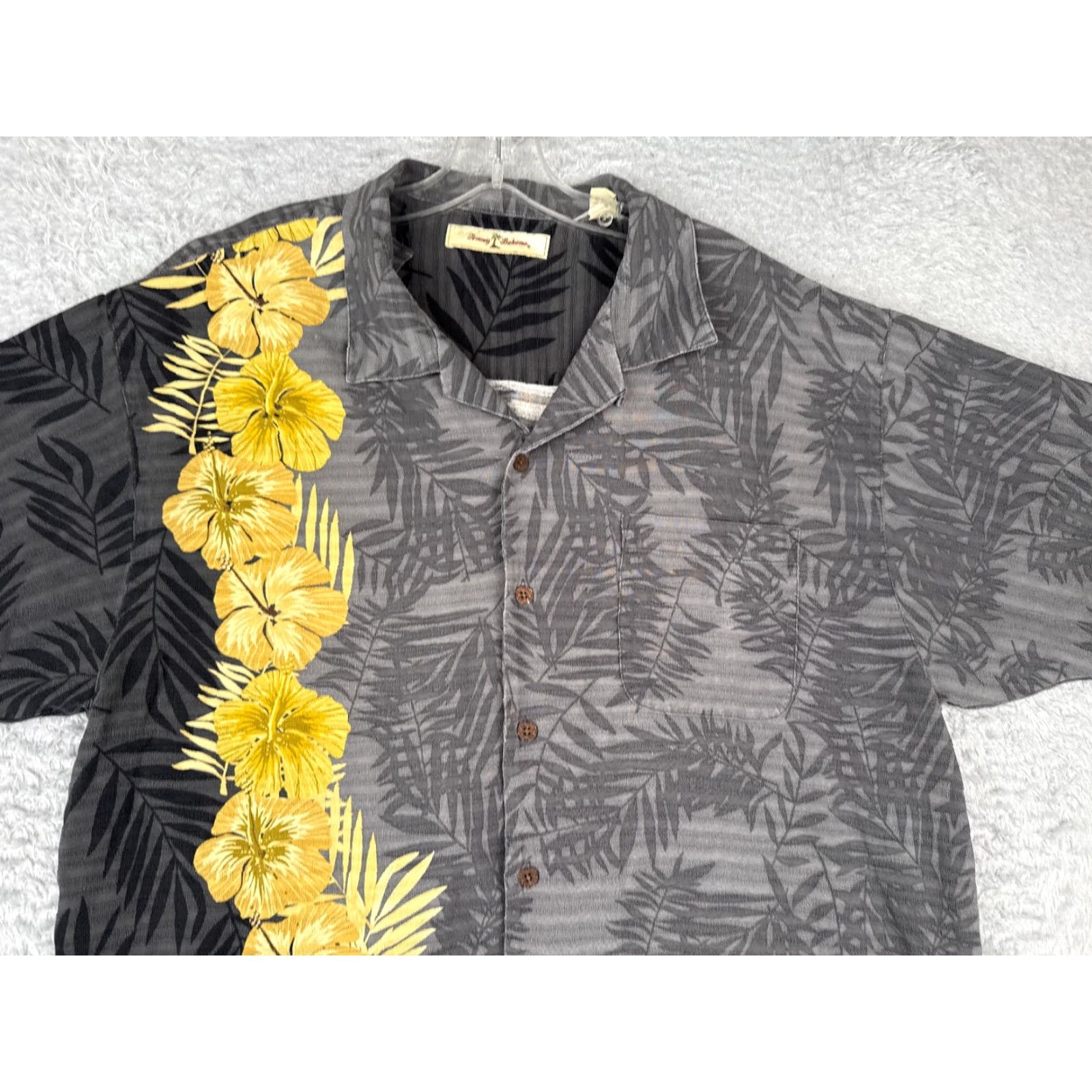 Tommy Bahama Tommy Bahama Shirt Men Extra Large Gray Yellow Floral Silk Hawaiian Button Beach Size US XL / EU 56 / 4 - 4 Thumbnail